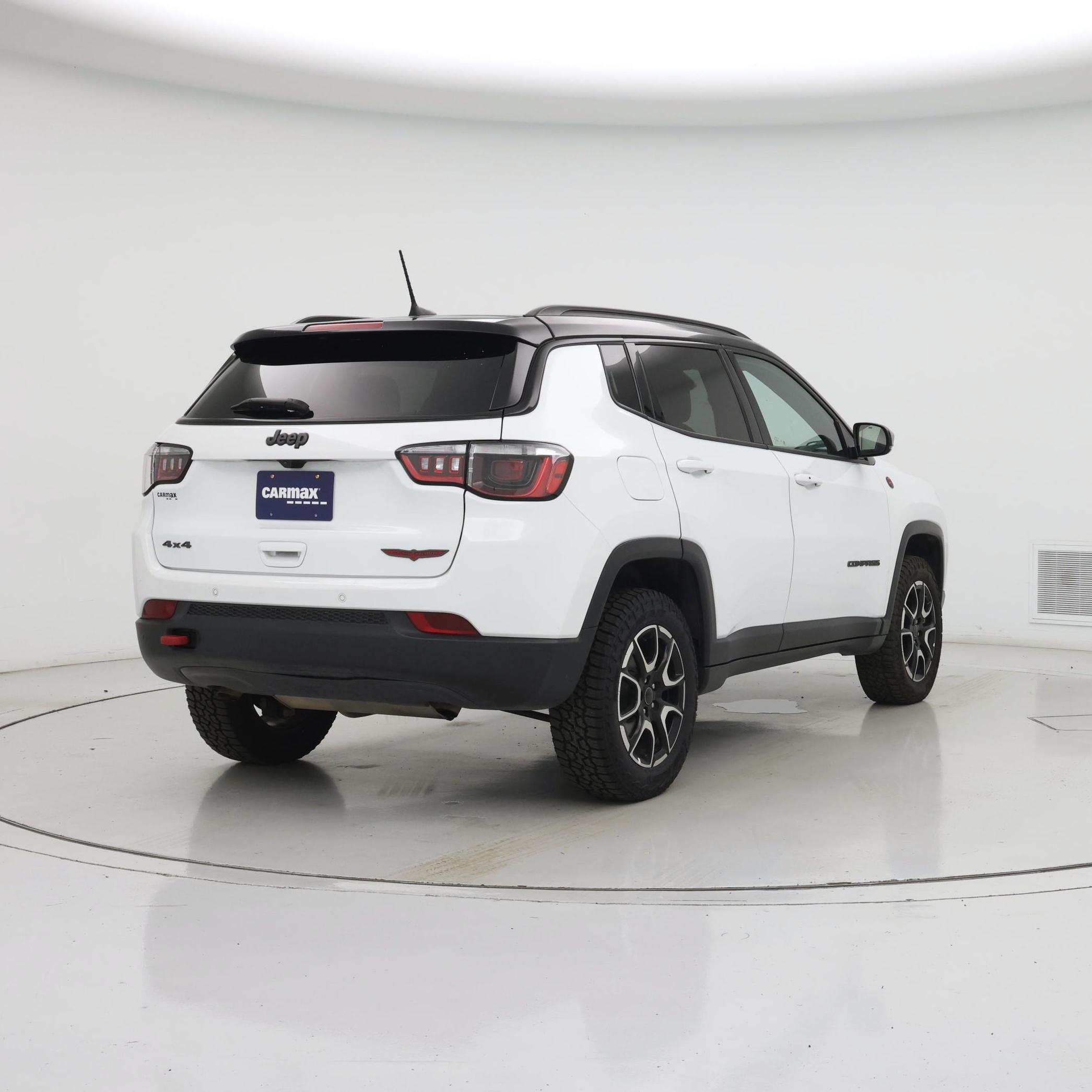 Thumbnail: 2025 Jeep Compass - 8