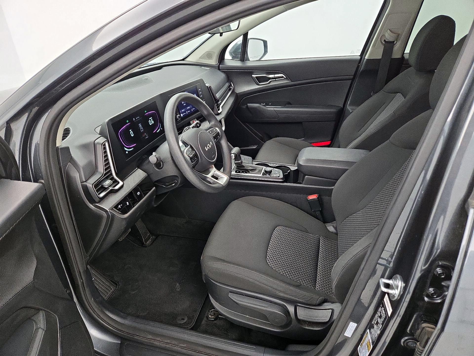 Thumbnail: 2025 Kia Sportage - 11