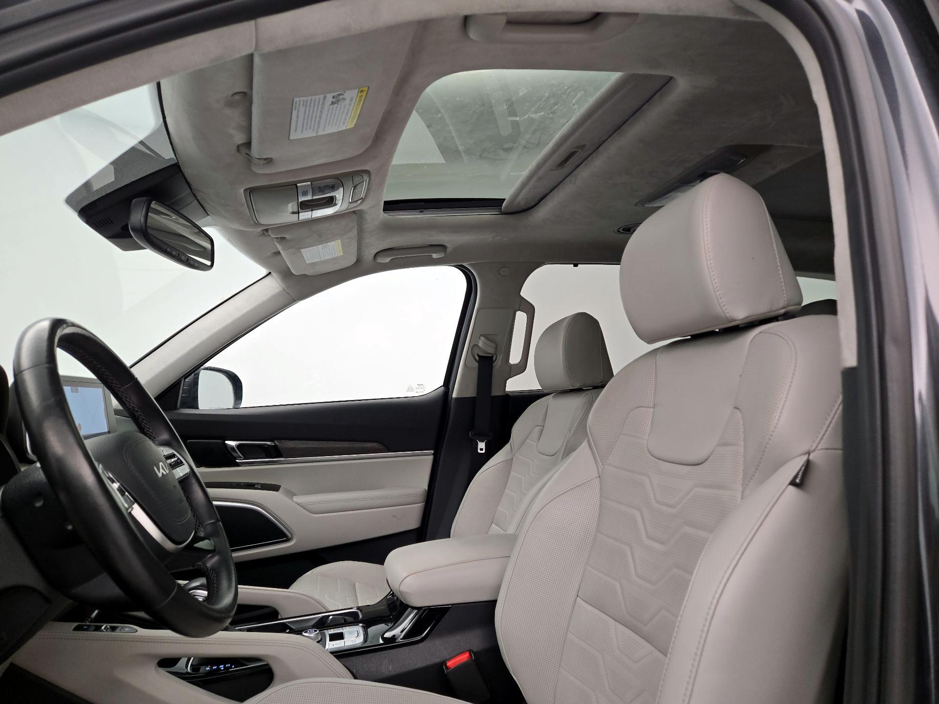 Thumbnail: 2022 Kia Telluride - 20