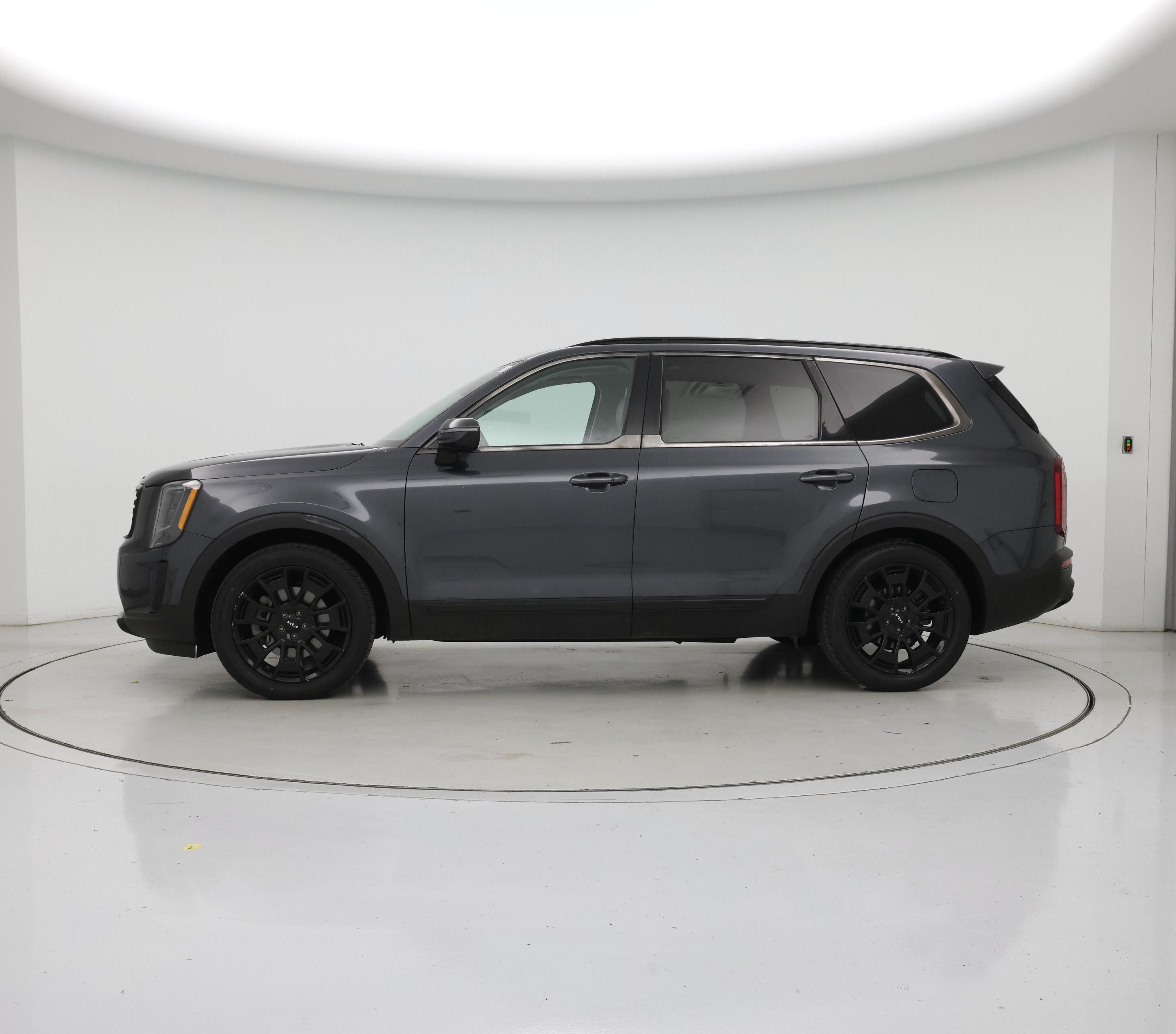 Thumbnail: 2022 Kia Telluride - 3