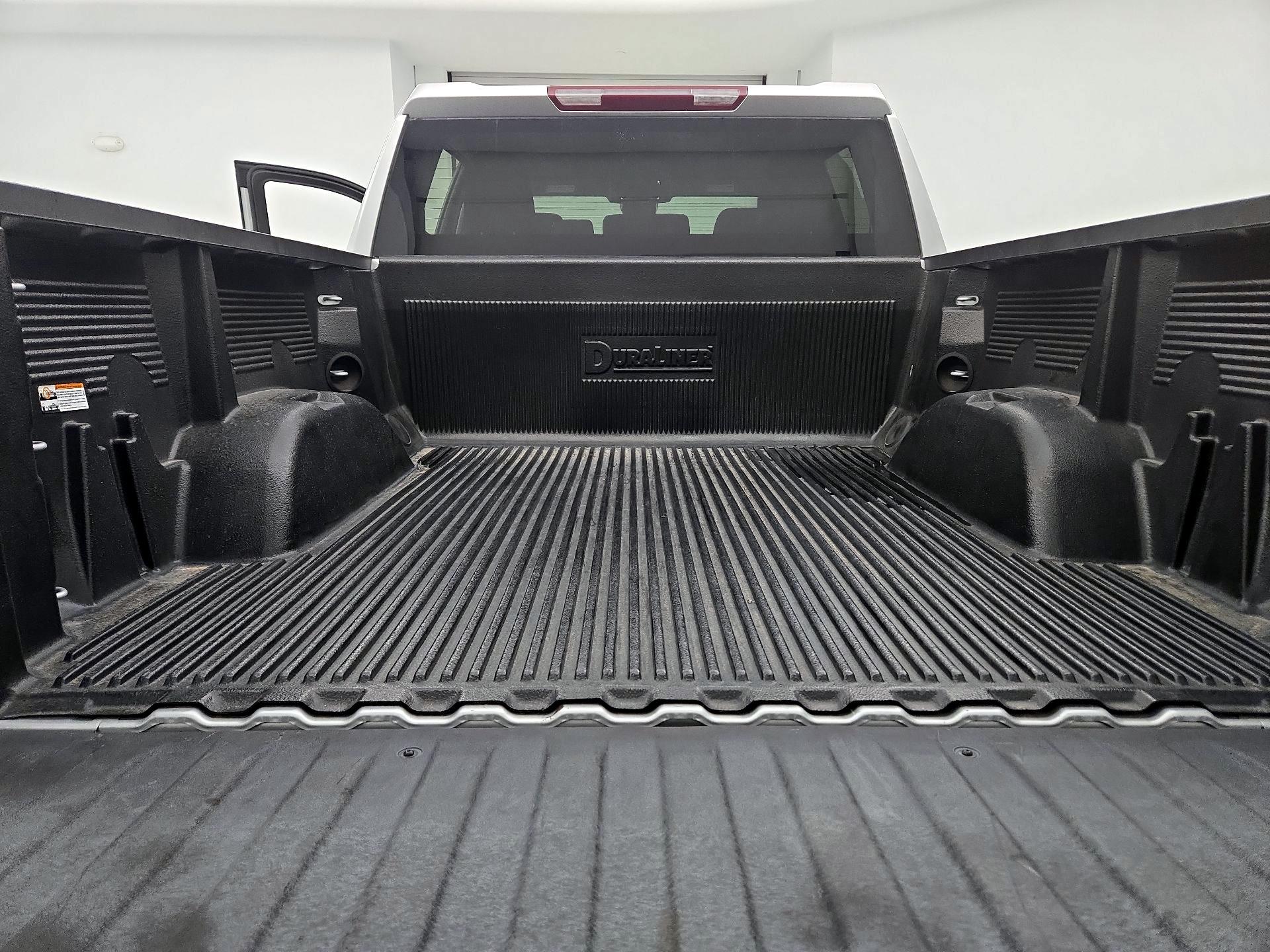 Thumbnail: 2022 Chevrolet Silverado 1500 - 20