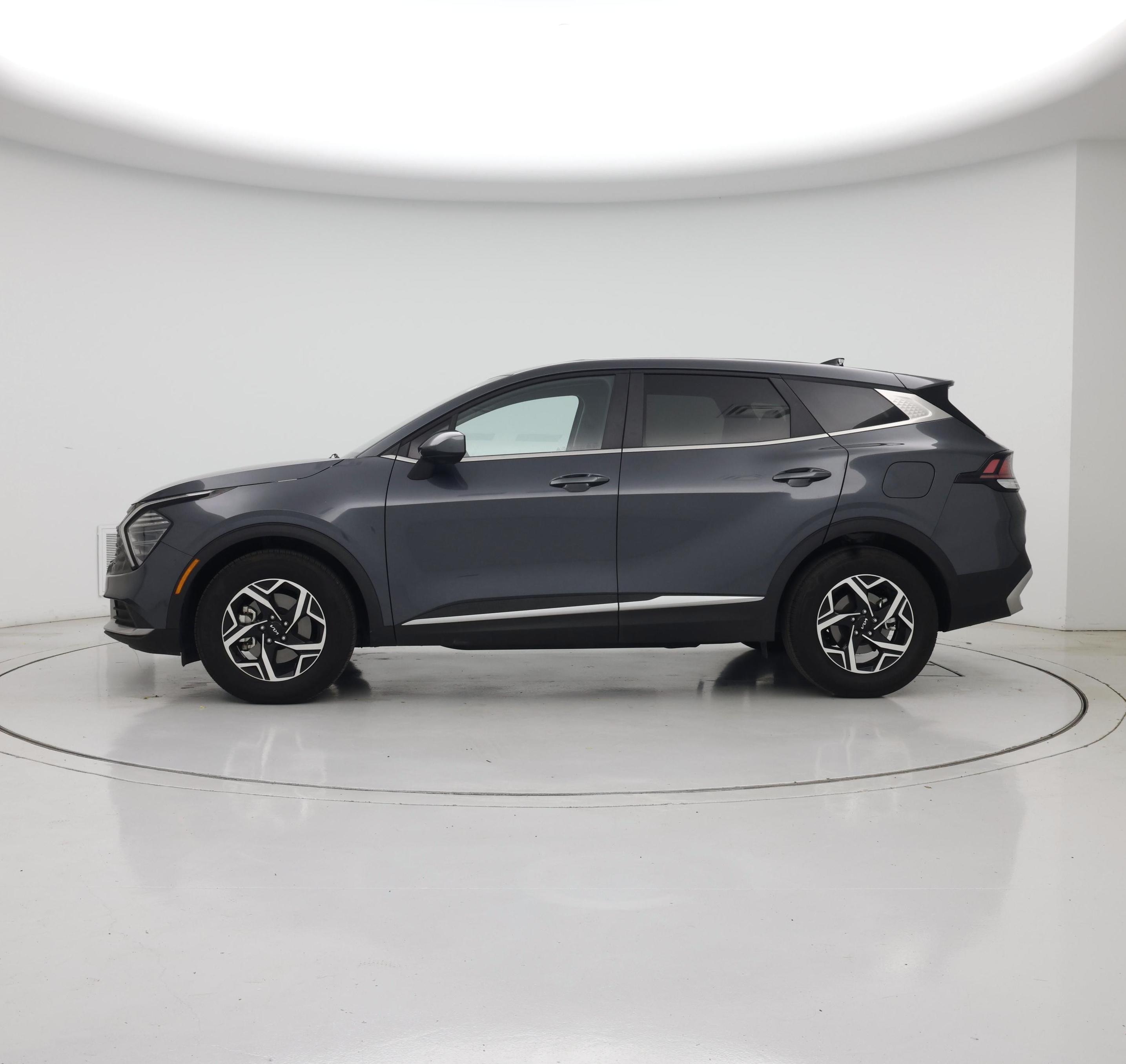 Thumbnail: 2025 Kia Sportage - 3