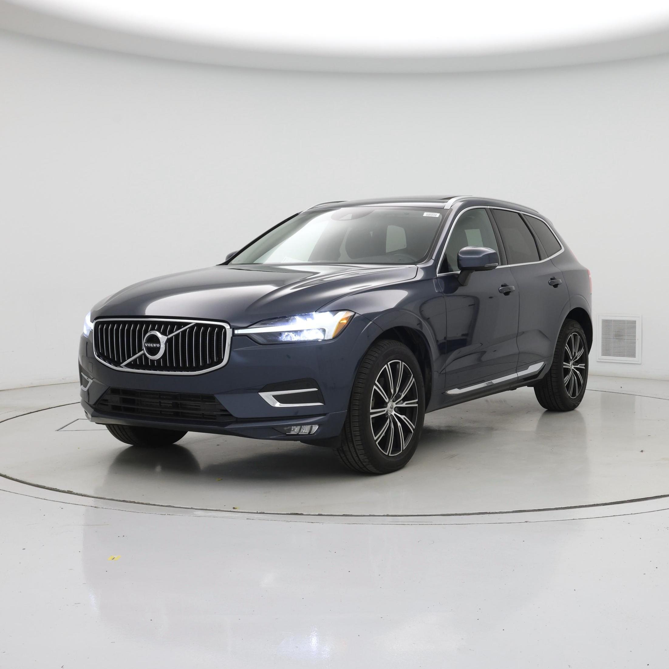 Thumbnail: 2021 Volvo XC60 - 4