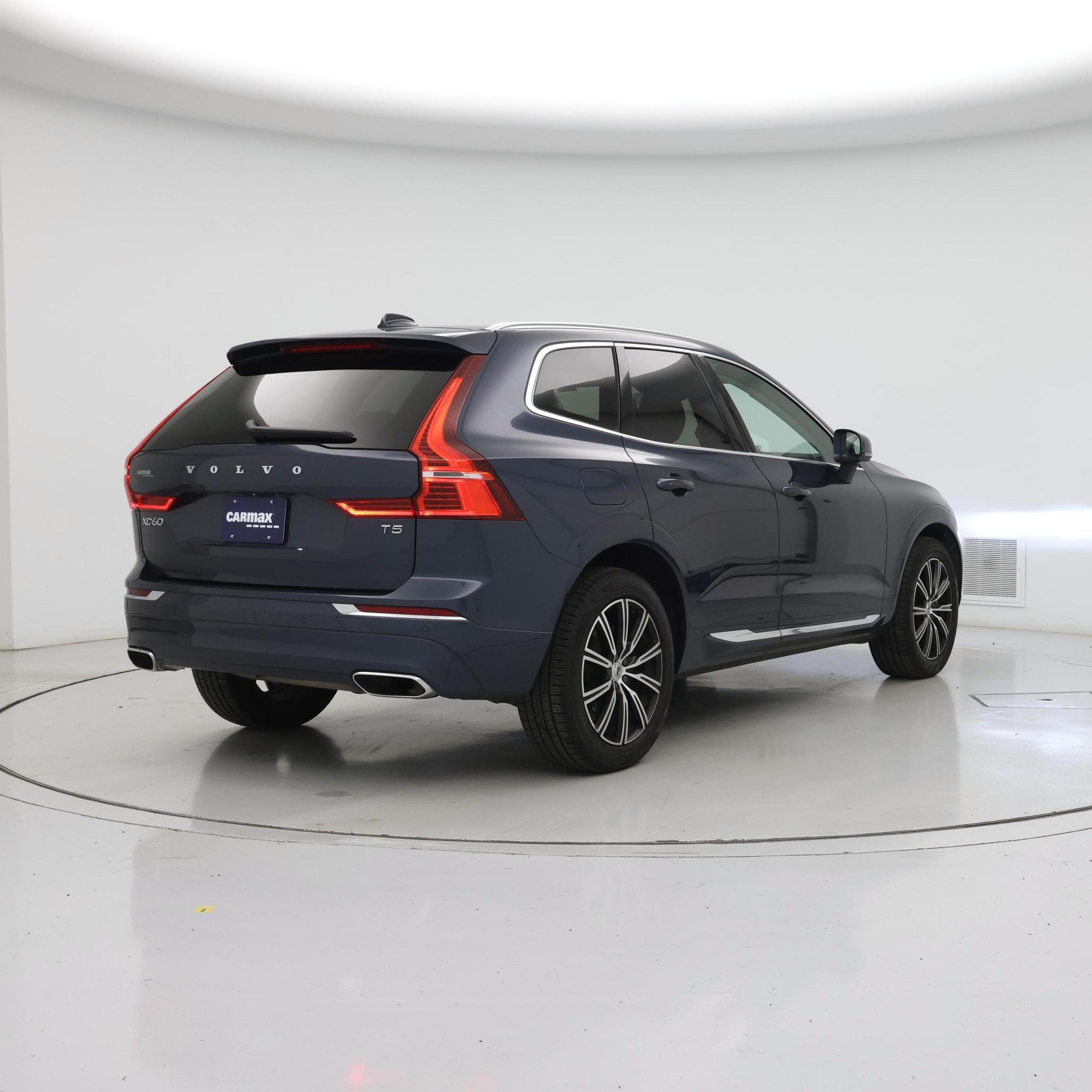 Thumbnail: 2021 Volvo XC60 - 8