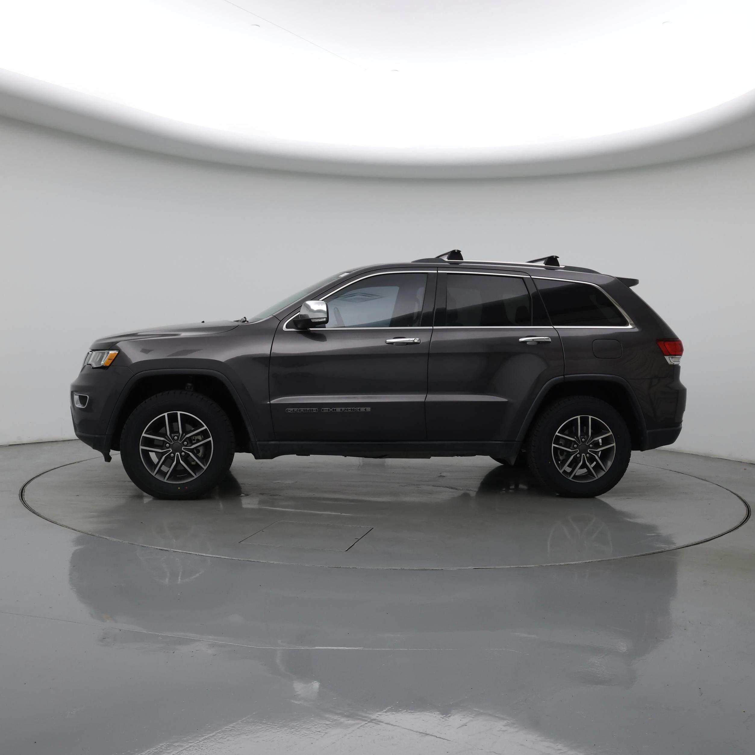Thumbnail: 2020 Jeep Grand Cherokee - 3