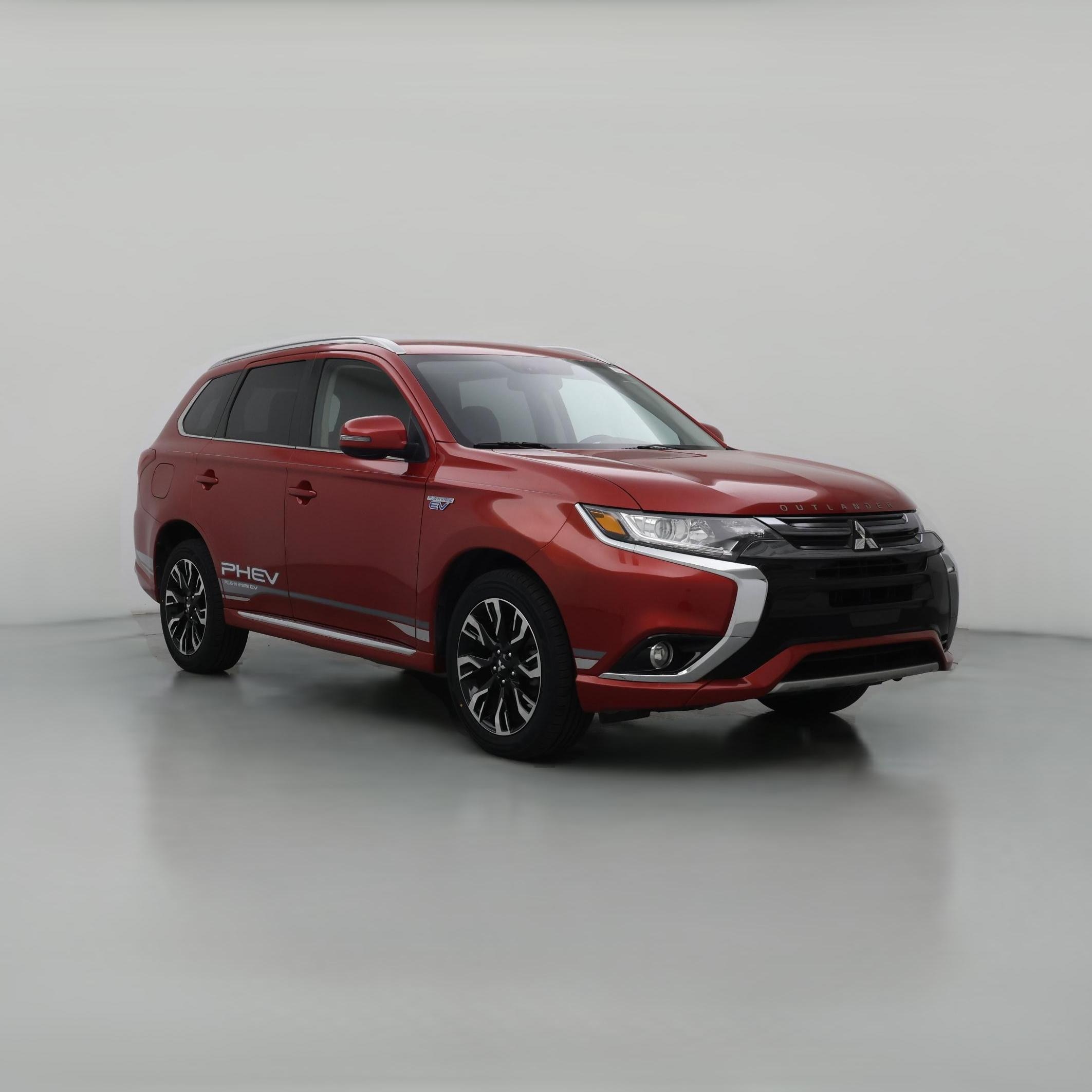 Thumbnail: 2018 Mitsubishi Outlander - 1