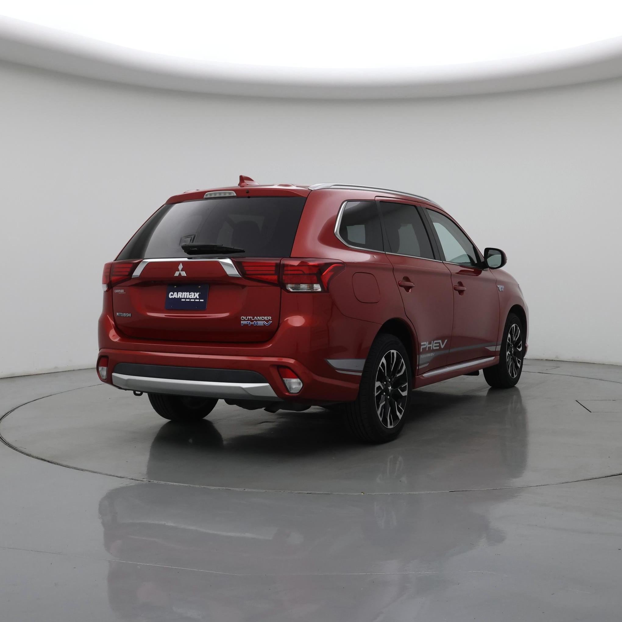 Thumbnail: 2018 Mitsubishi Outlander - 8