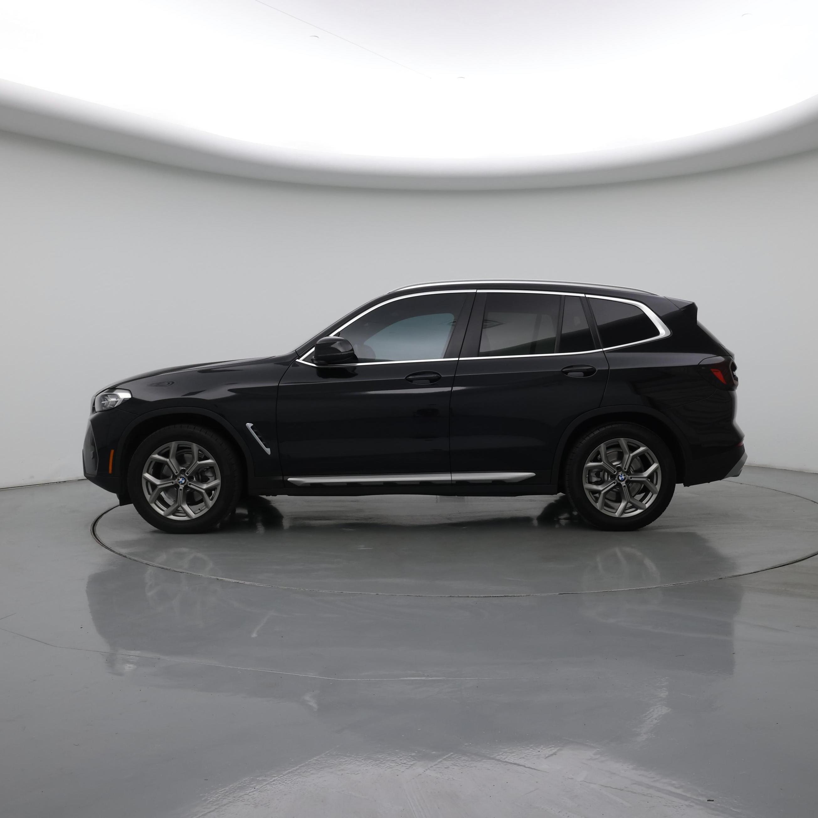 Thumbnail: 2023 BMW X3 - 3