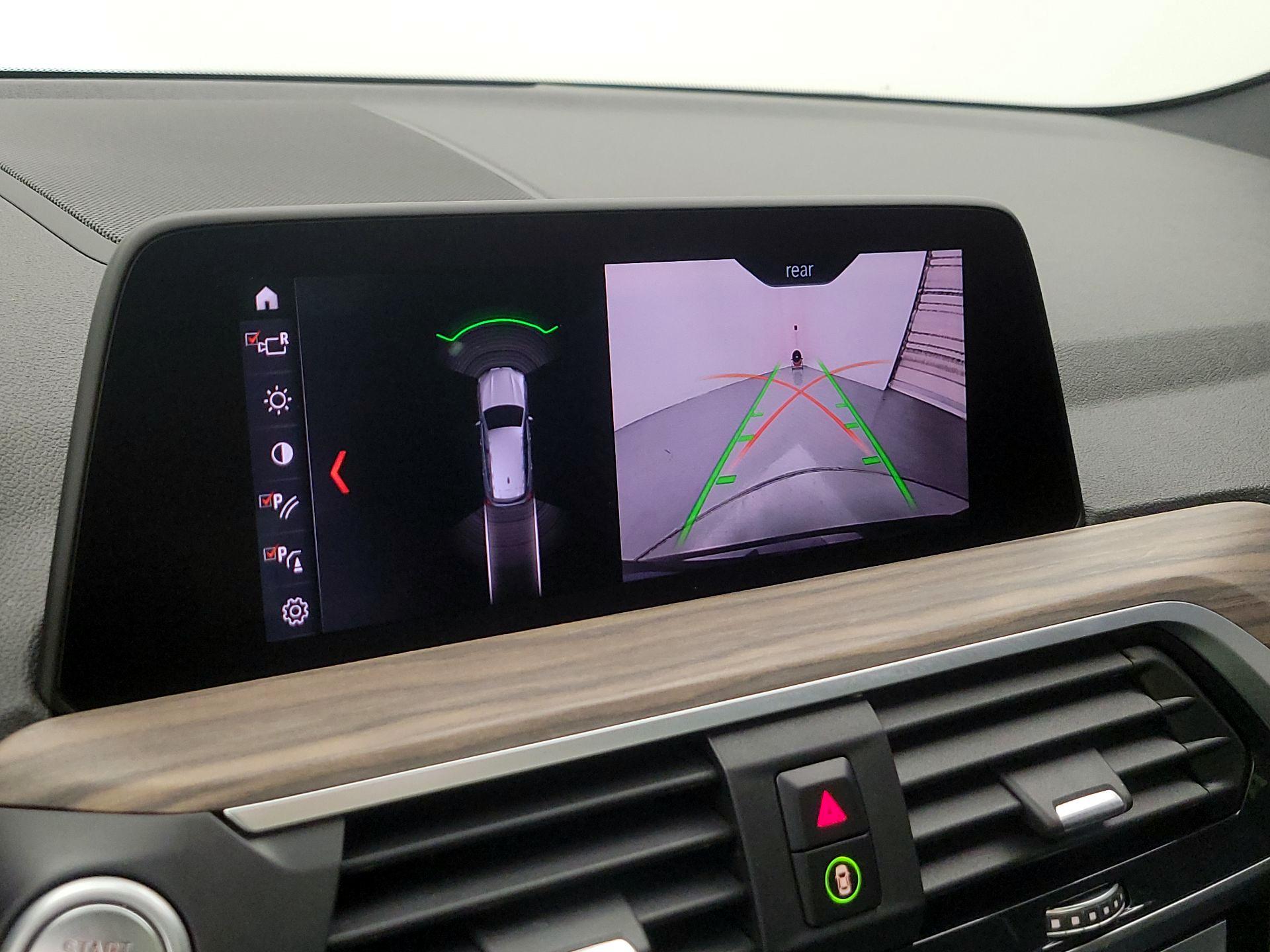 Thumbnail: 2021 BMW X3 - 15