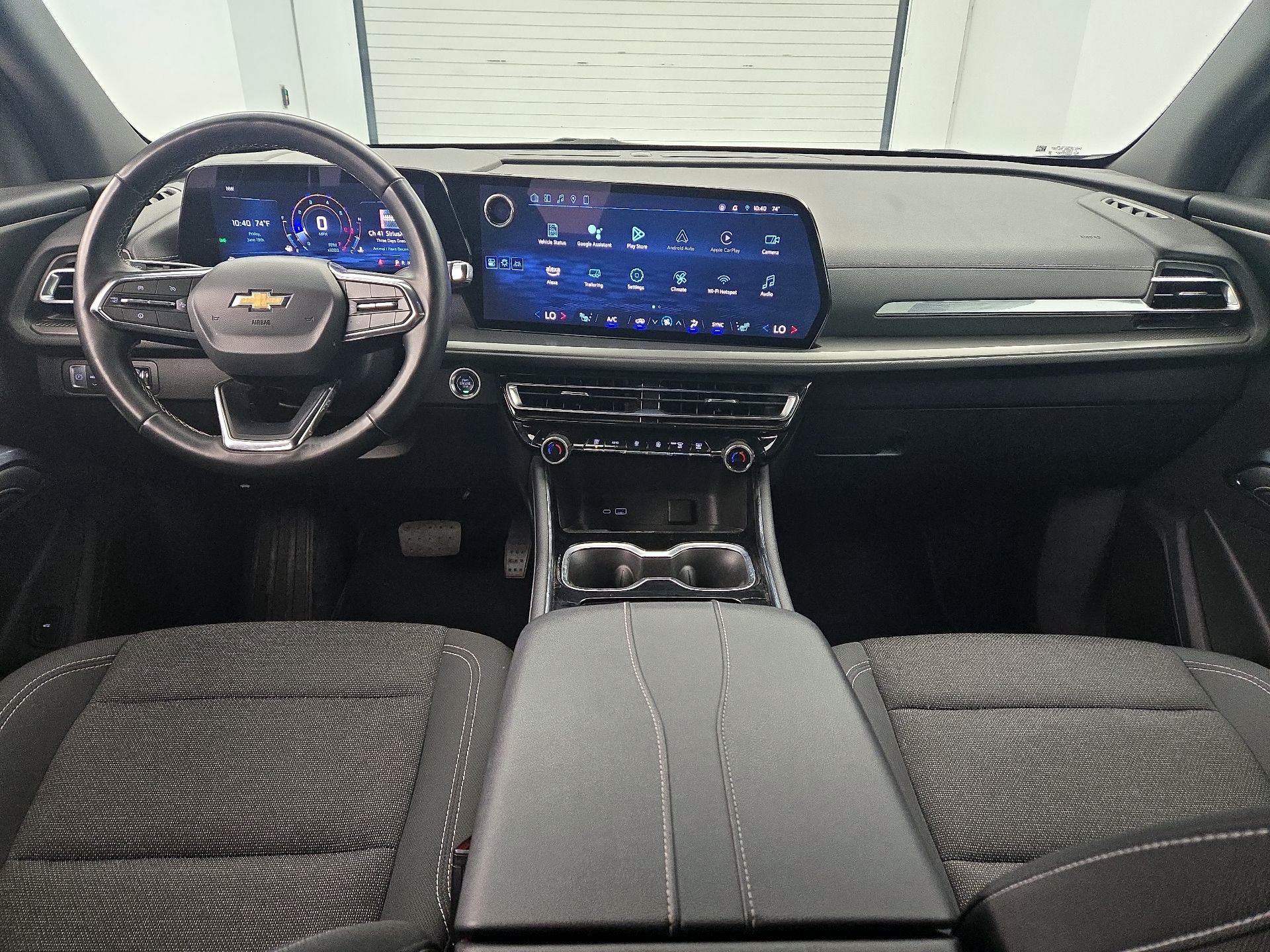 Thumbnail: 2025 Chevrolet Traverse - 9