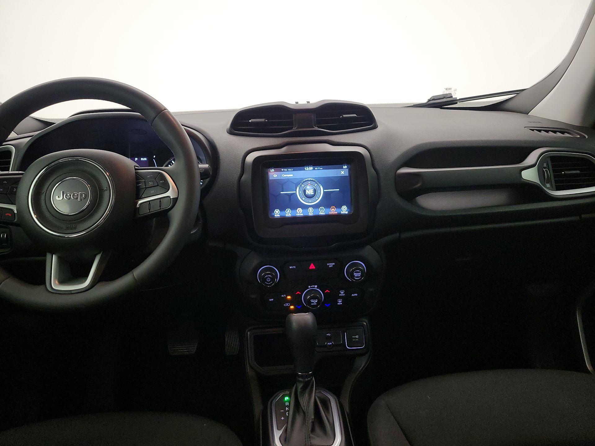 Thumbnail: 2020 Jeep Renegade - 9