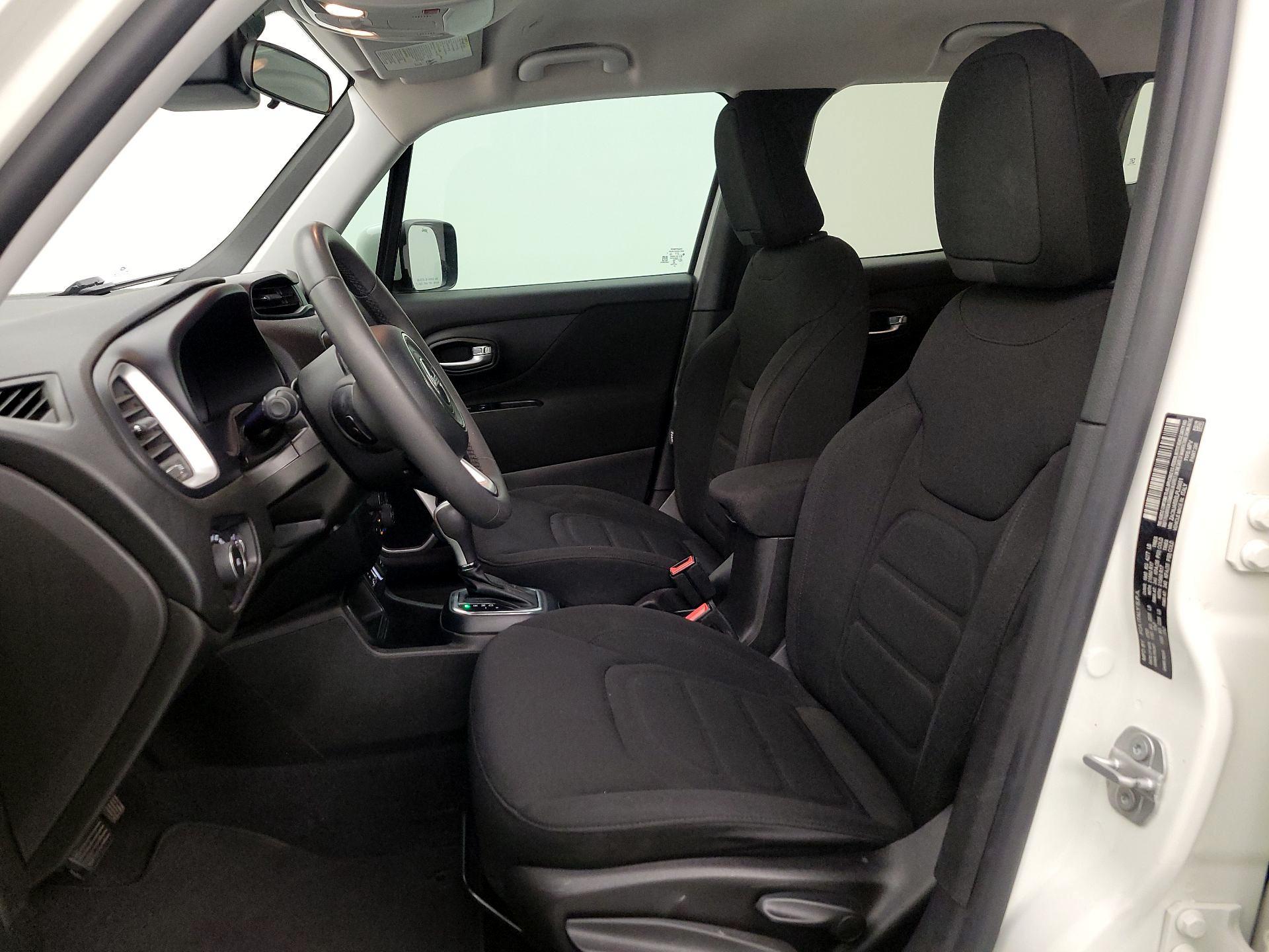 Thumbnail: 2020 Jeep Renegade - 11