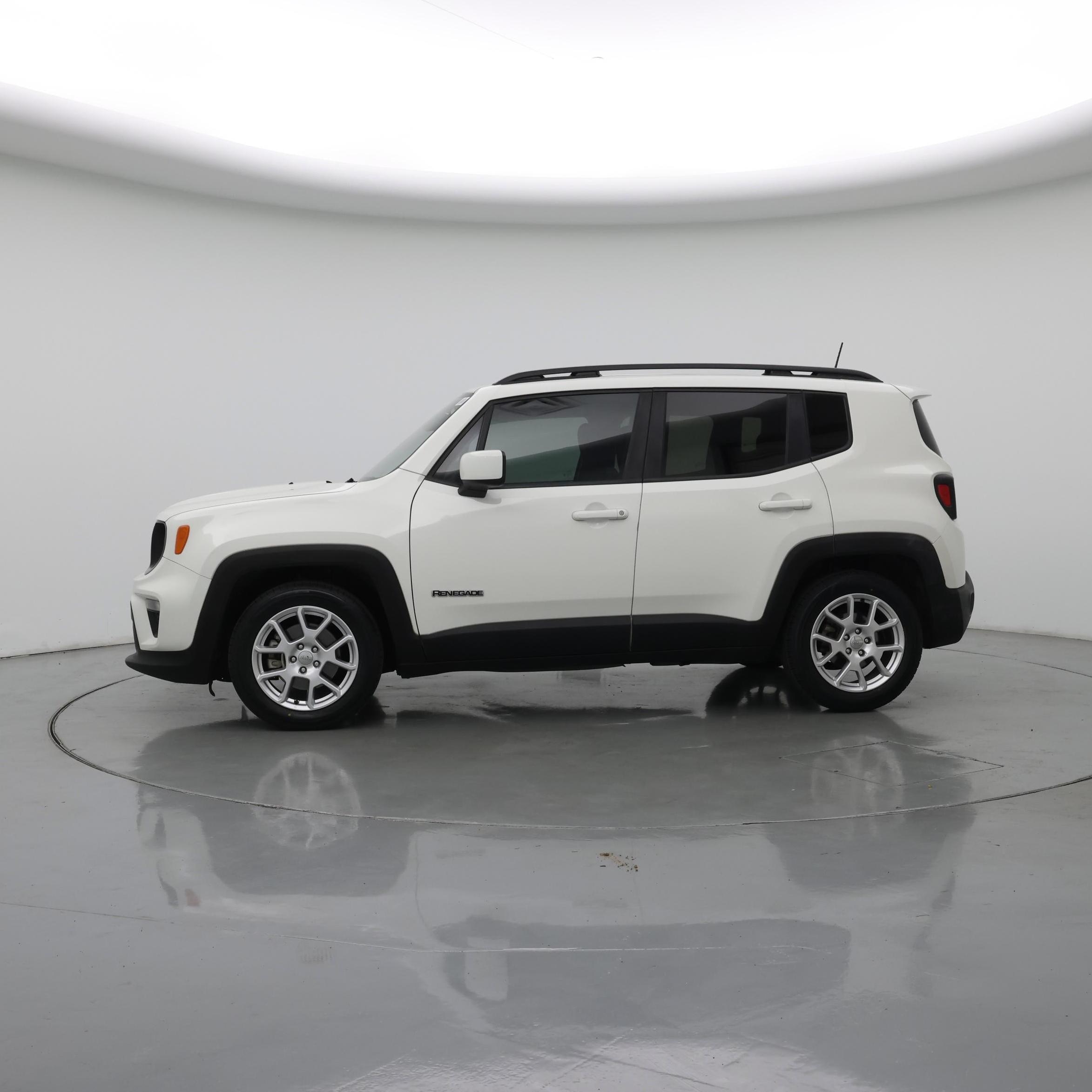 Thumbnail: 2020 Jeep Renegade - 3