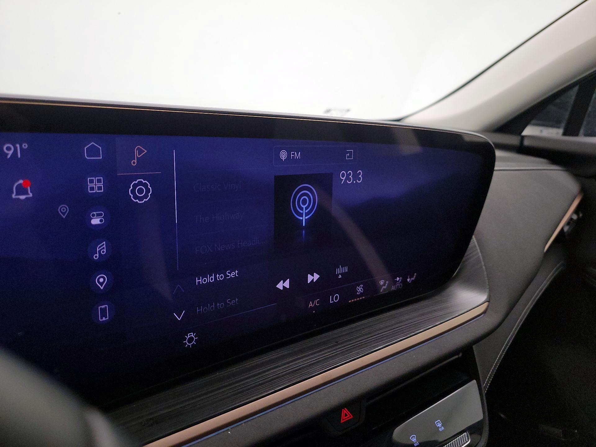 Thumbnail: 2025 Buick Envision - 16