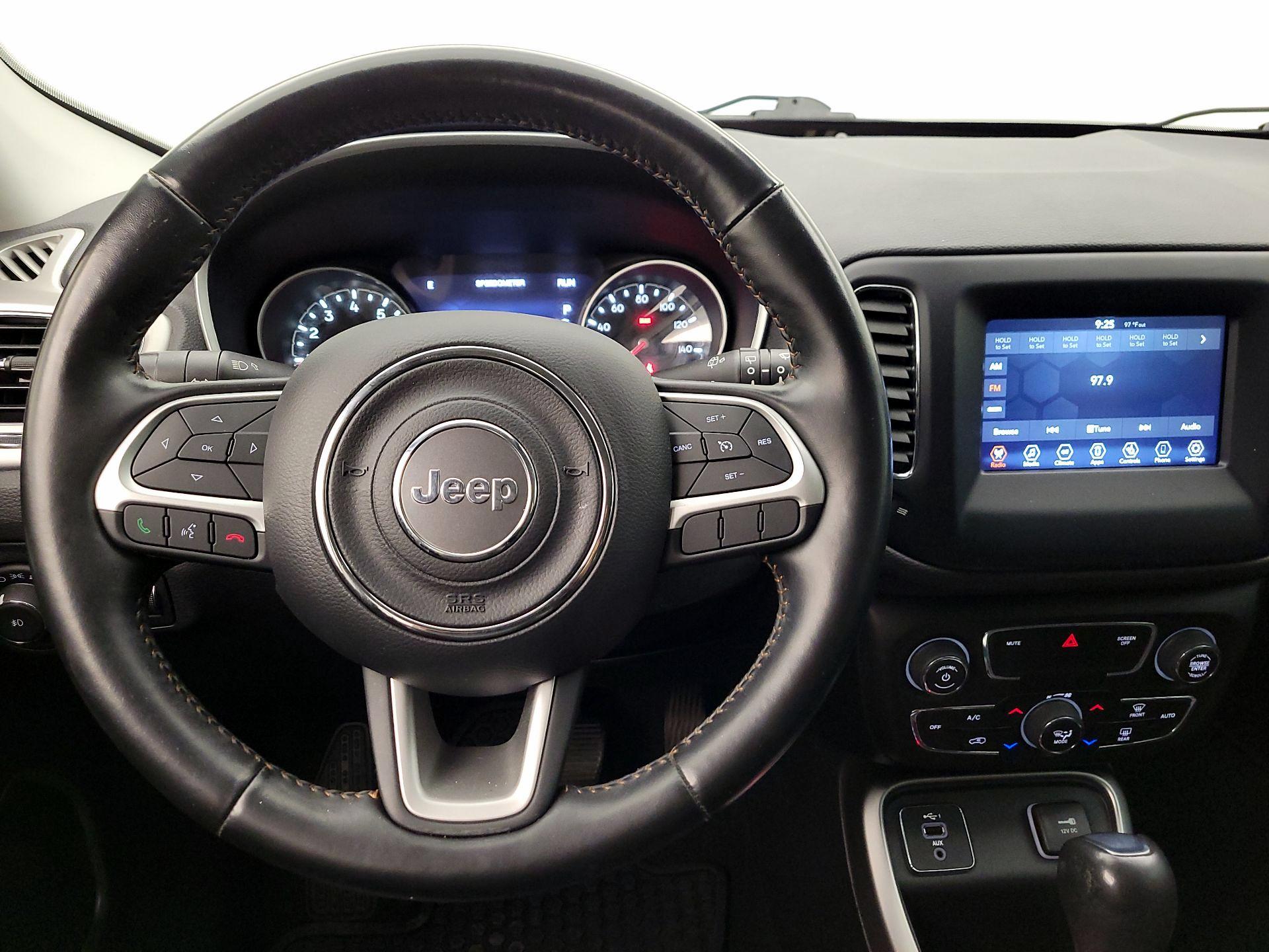 Thumbnail: 2021 Jeep Compass - 10