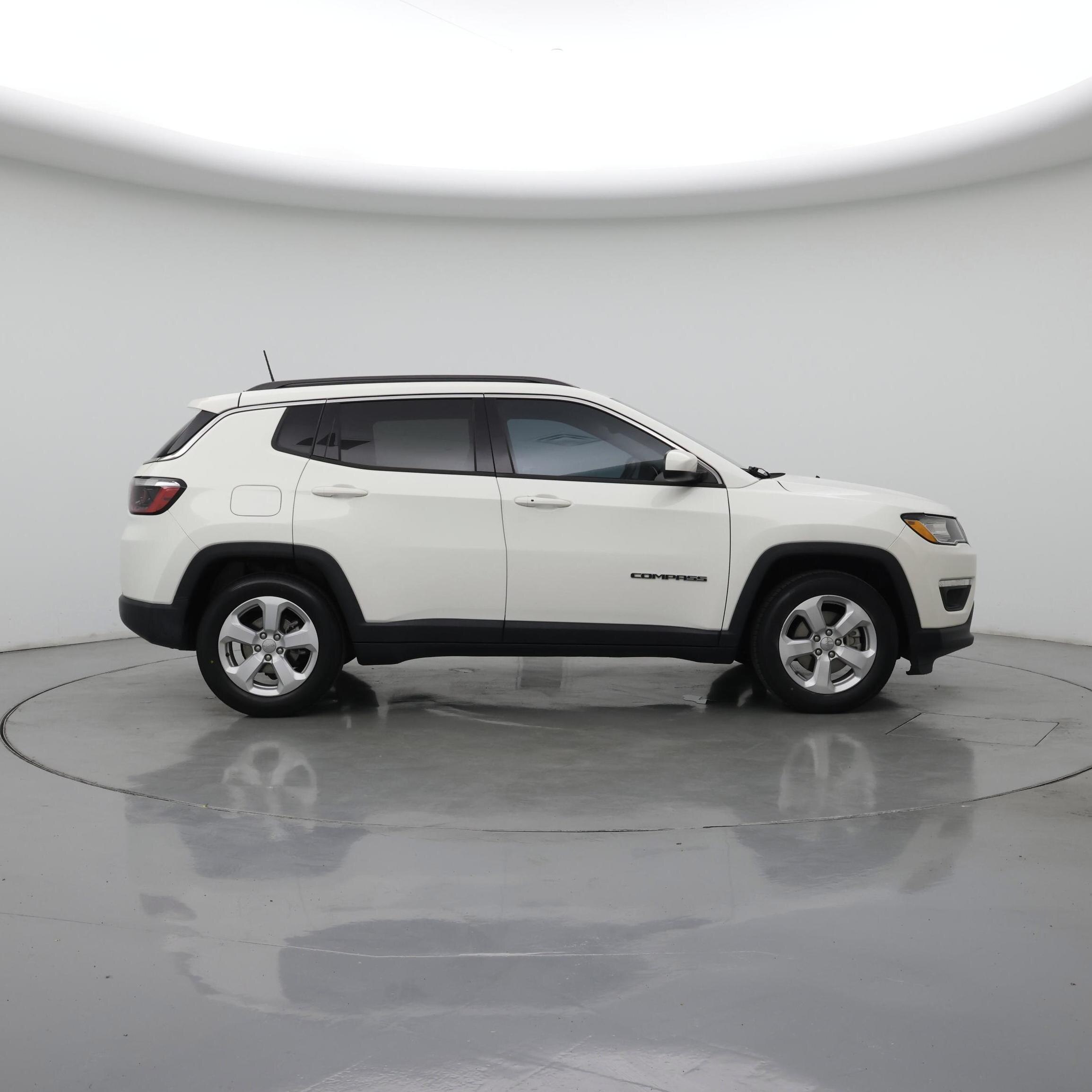 Thumbnail: 2021 Jeep Compass - 7
