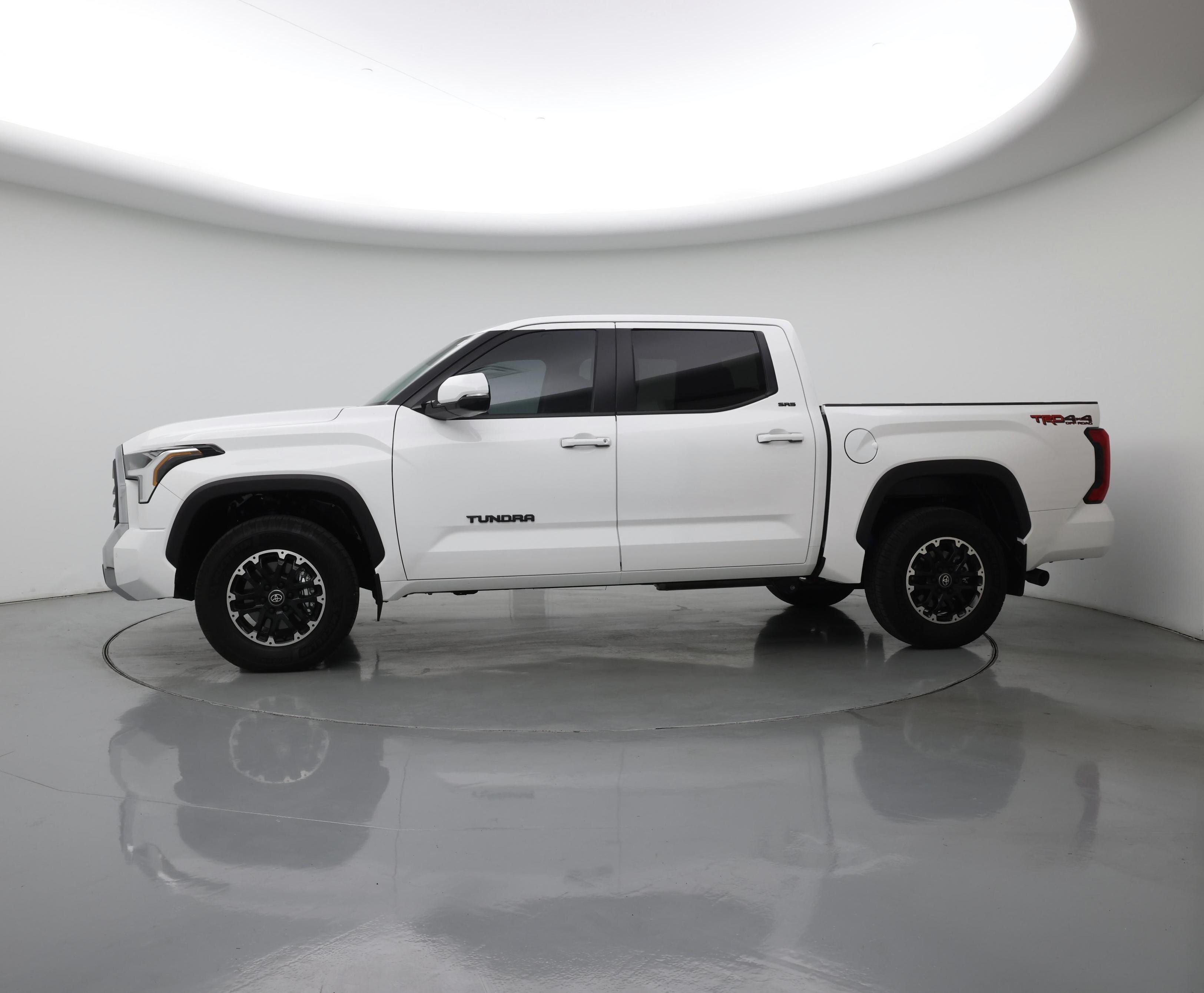 Thumbnail: 2026 Toyota Tundra - 3