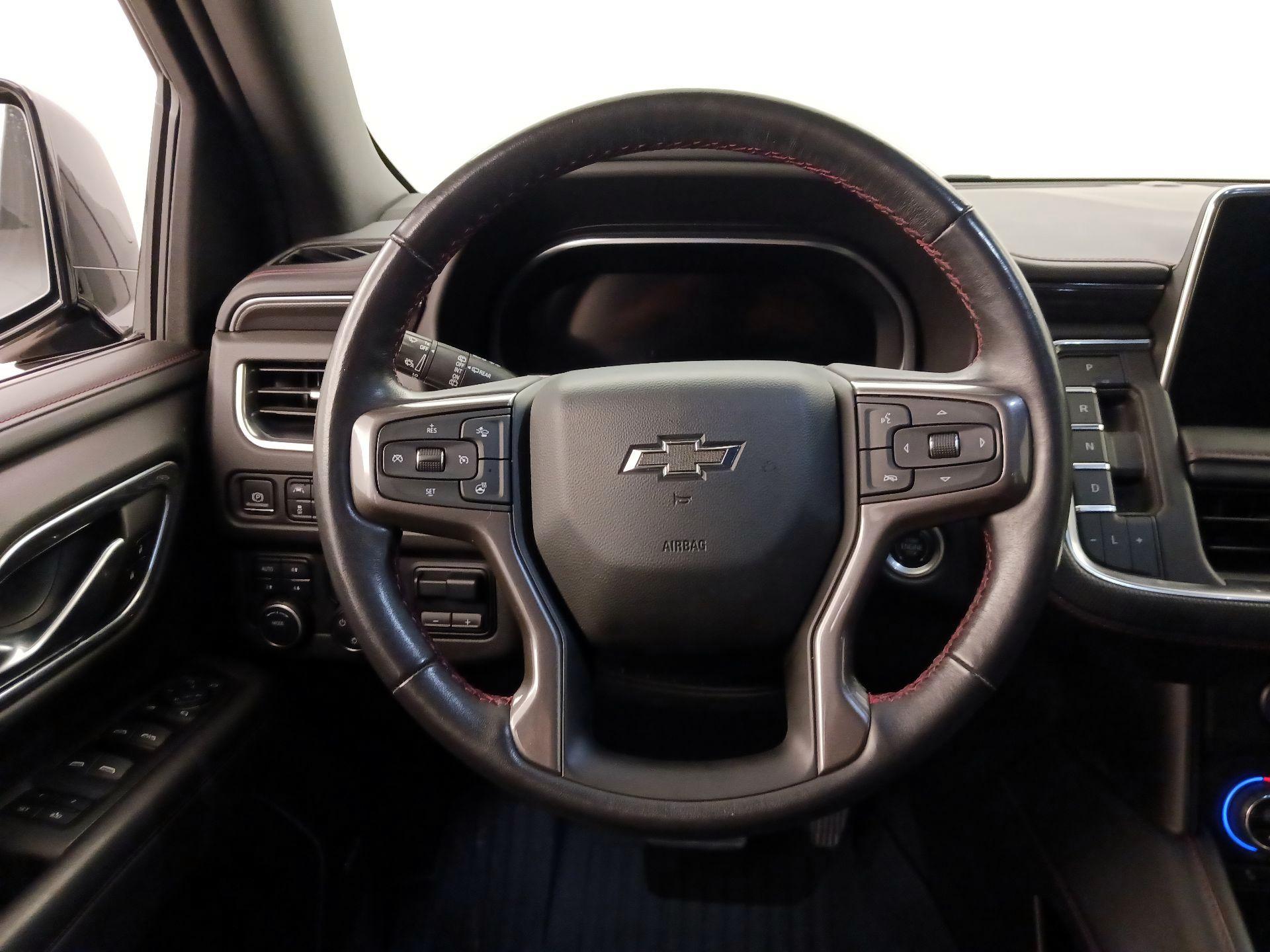 Thumbnail: 2022 Chevrolet Tahoe - 10