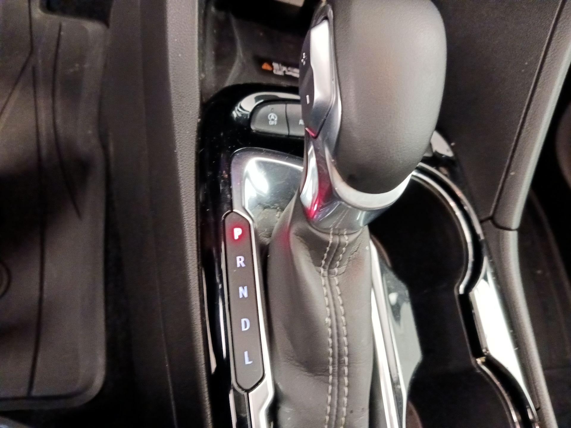 Thumbnail: 2025 Buick Encore GX - 17