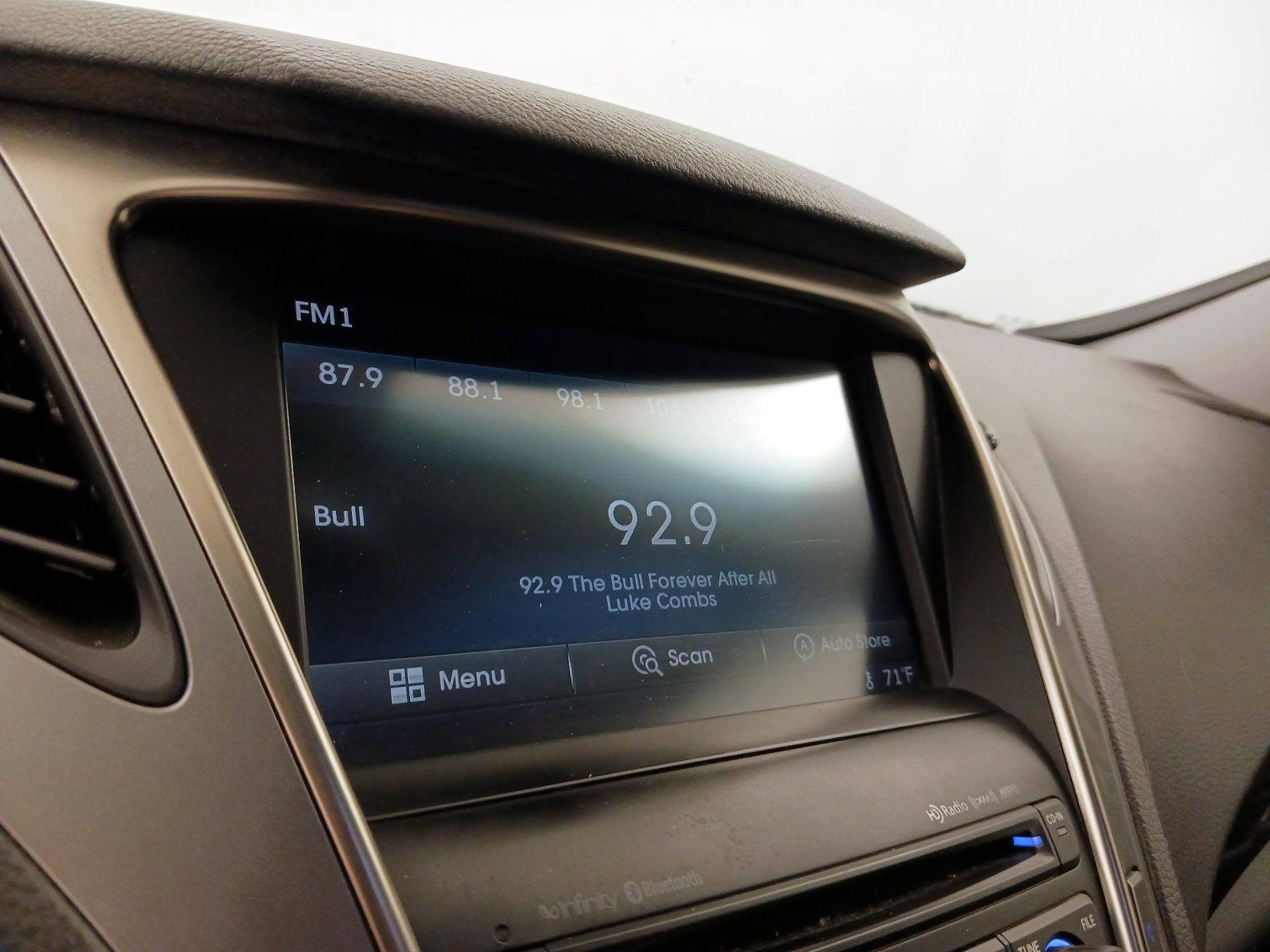 Thumbnail: 2014 Hyundai Azera - 15