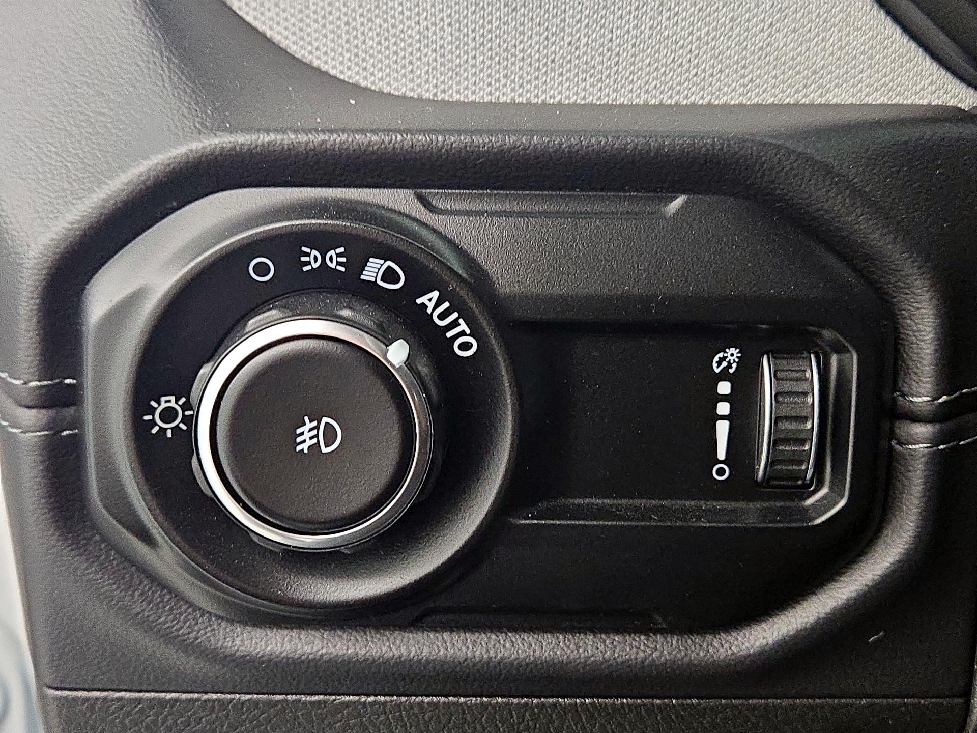 Thumbnail: 2025 Jeep Wrangler - 13