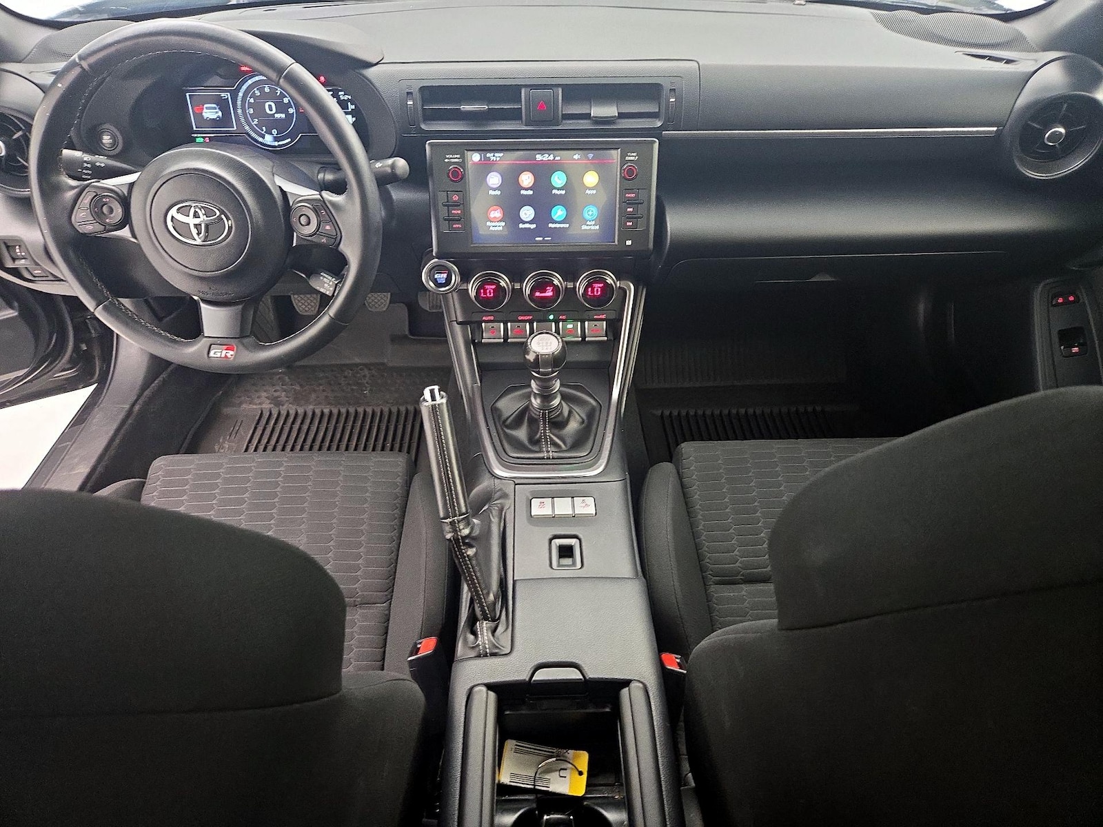 2024 Toyota GR86 Base - Photo 10