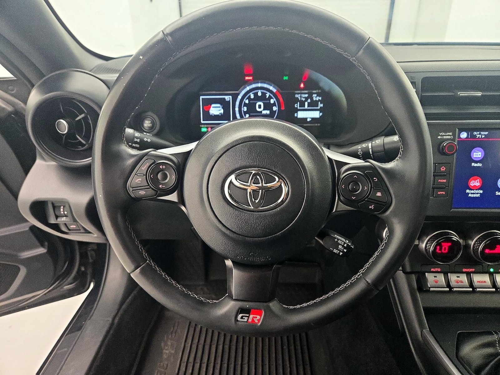2024 Toyota GR86 Base - Photo 11