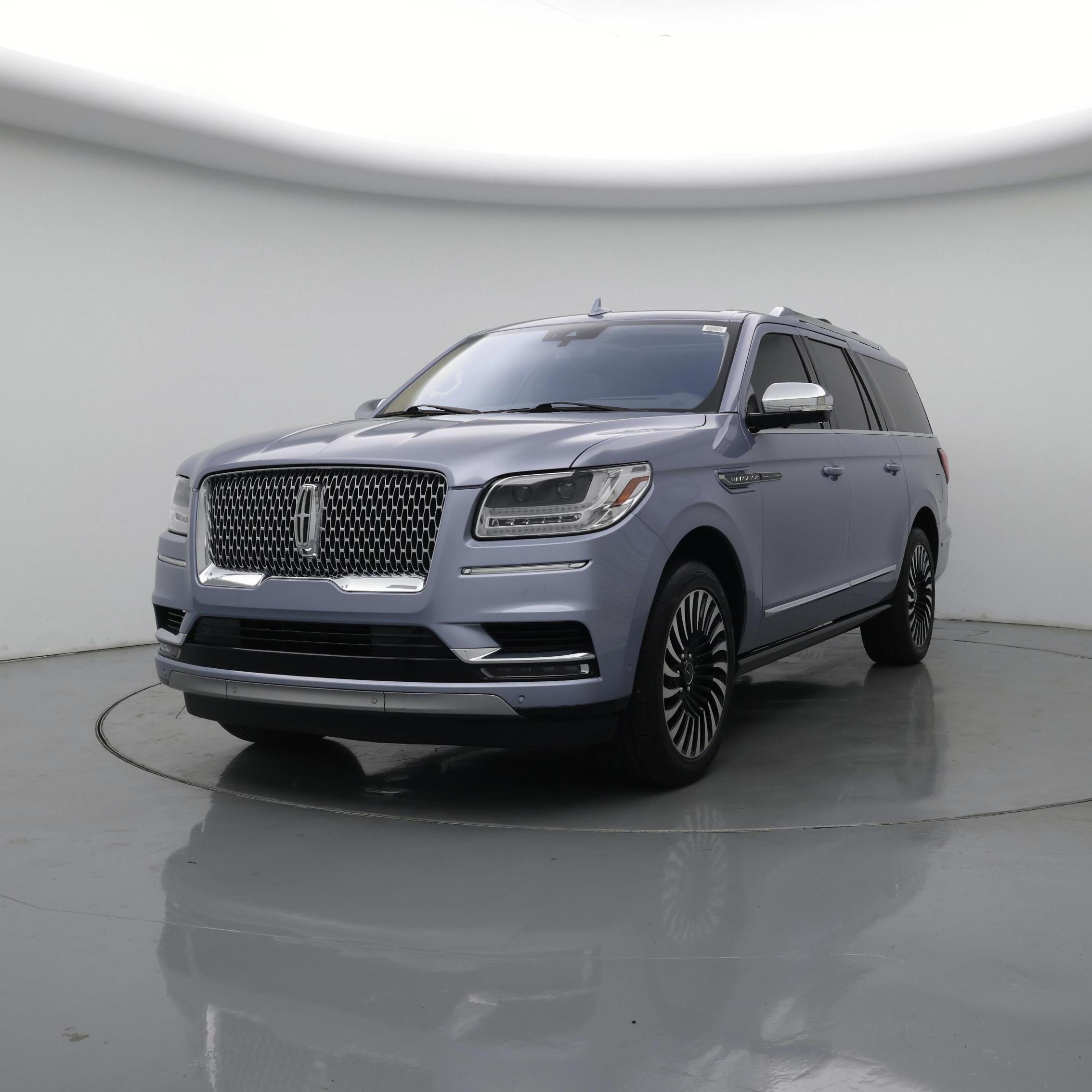 Thumbnail: 2020 Lincoln Navigator L - 4