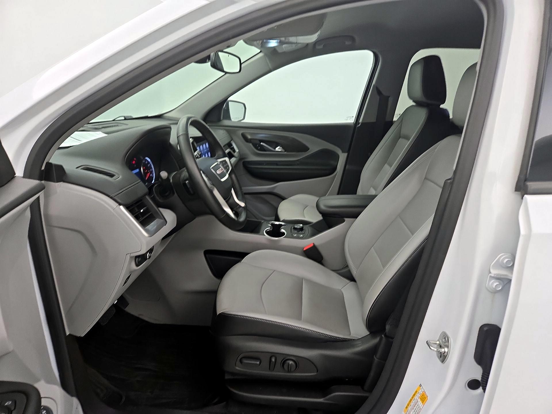 Thumbnail: 2024 GMC Terrain - 9