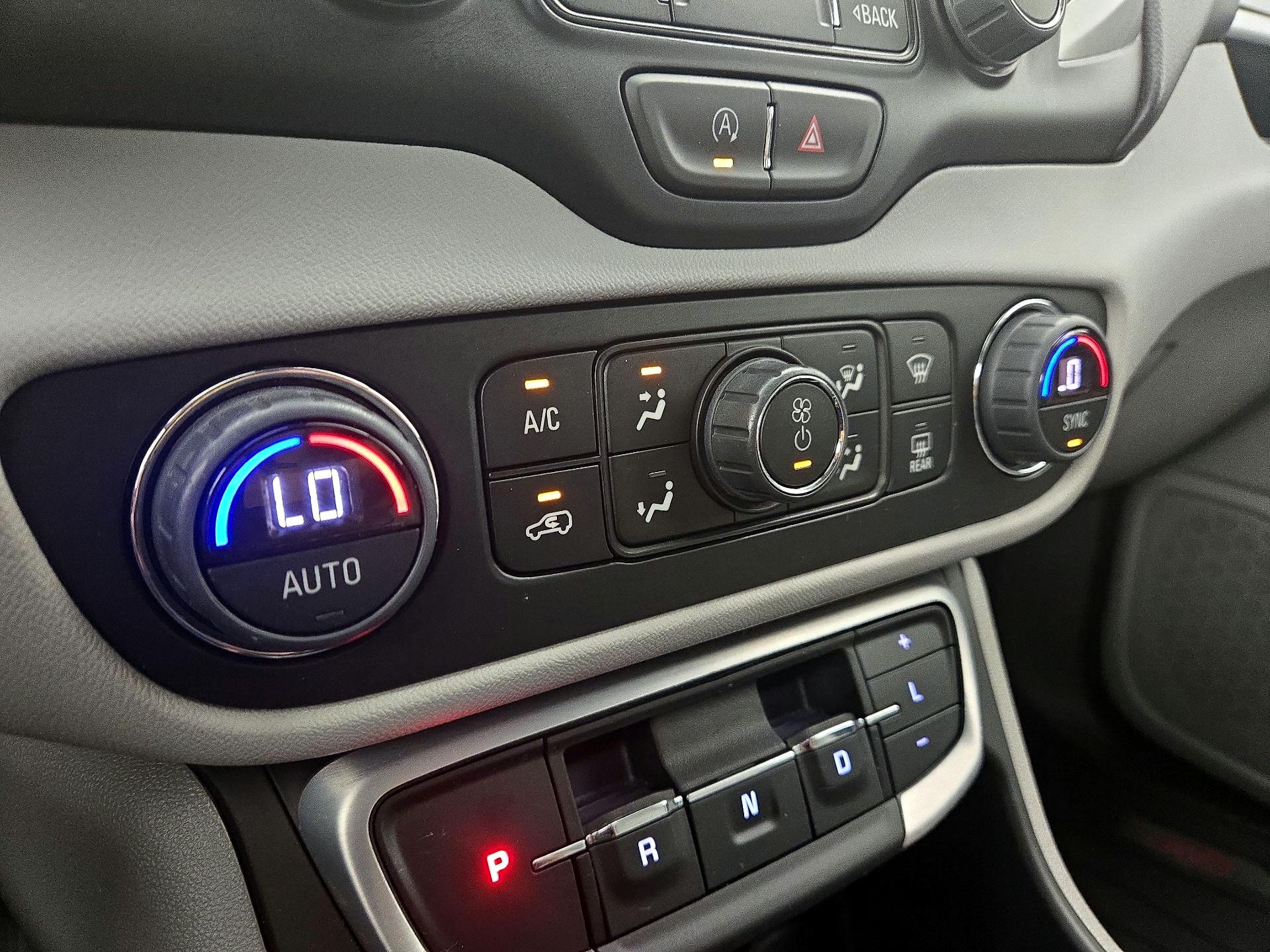 Thumbnail: 2024 GMC Terrain - 14