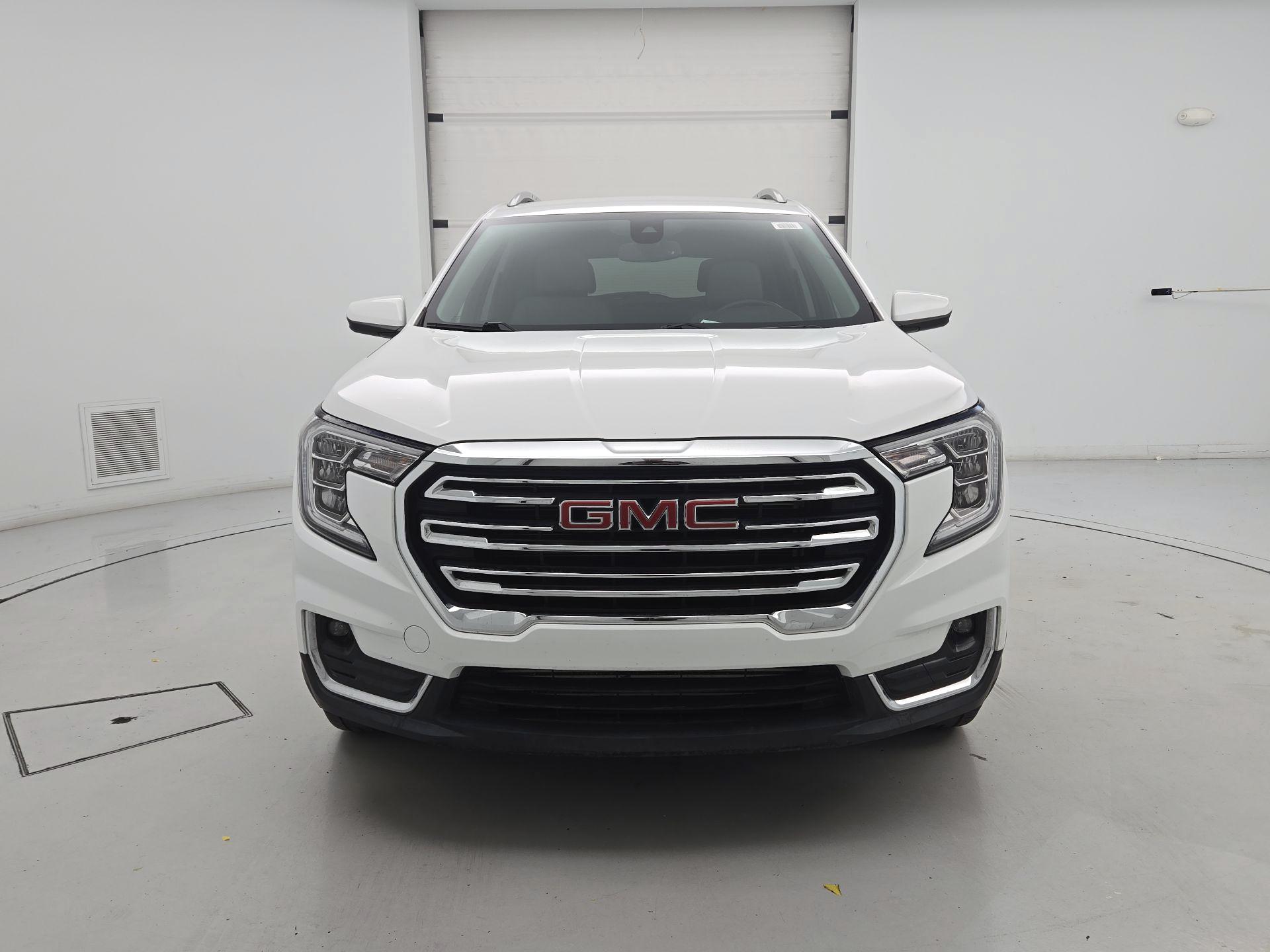 Thumbnail: 2024 GMC Terrain - 2
