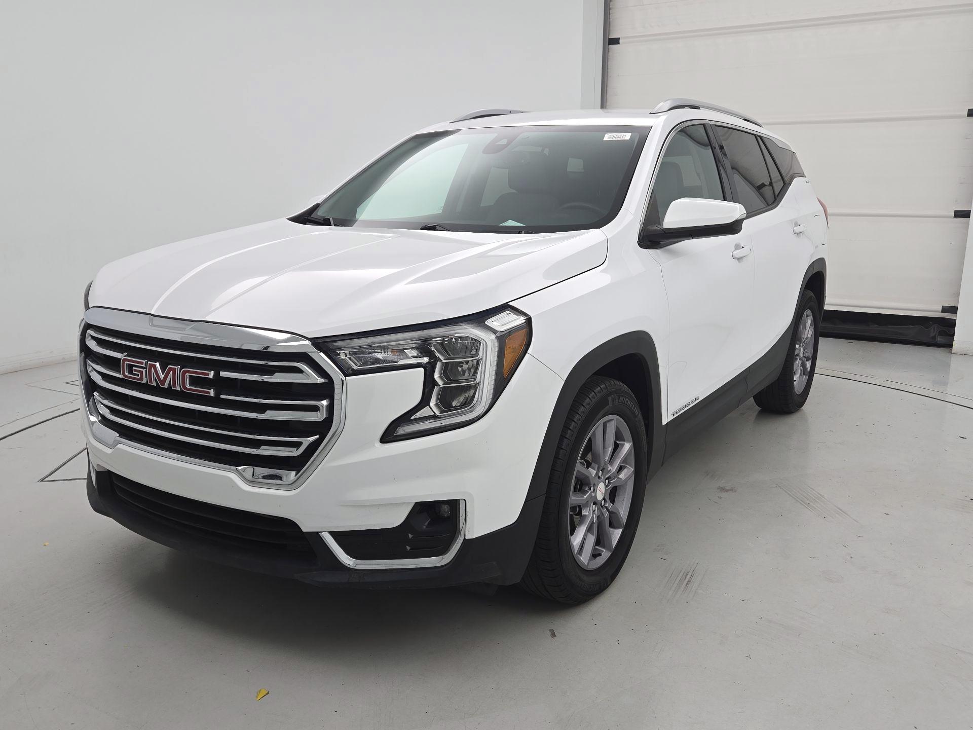 Thumbnail: 2024 GMC Terrain - 3