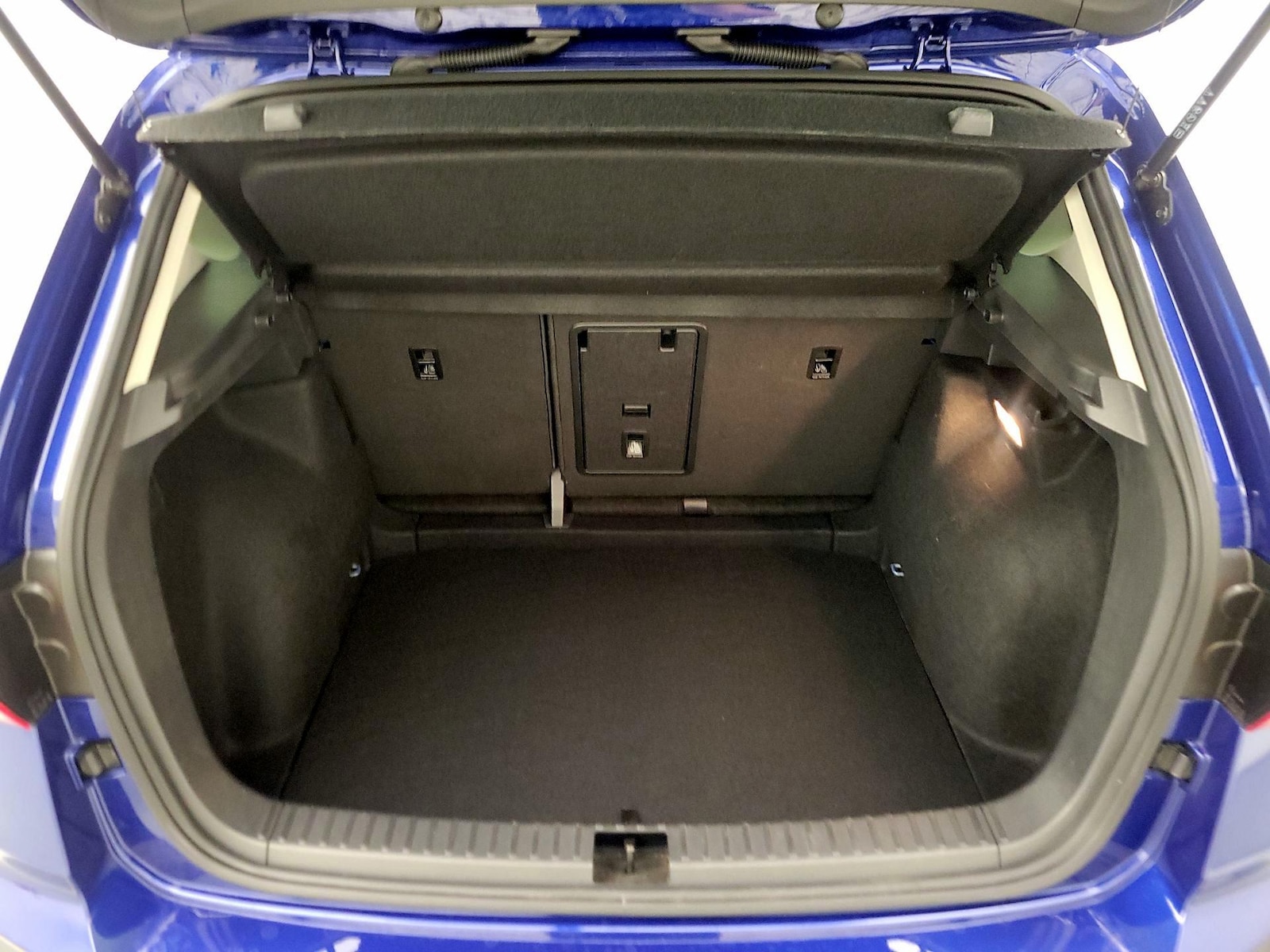 2022 Volkswagen Taos SE - Photo 22