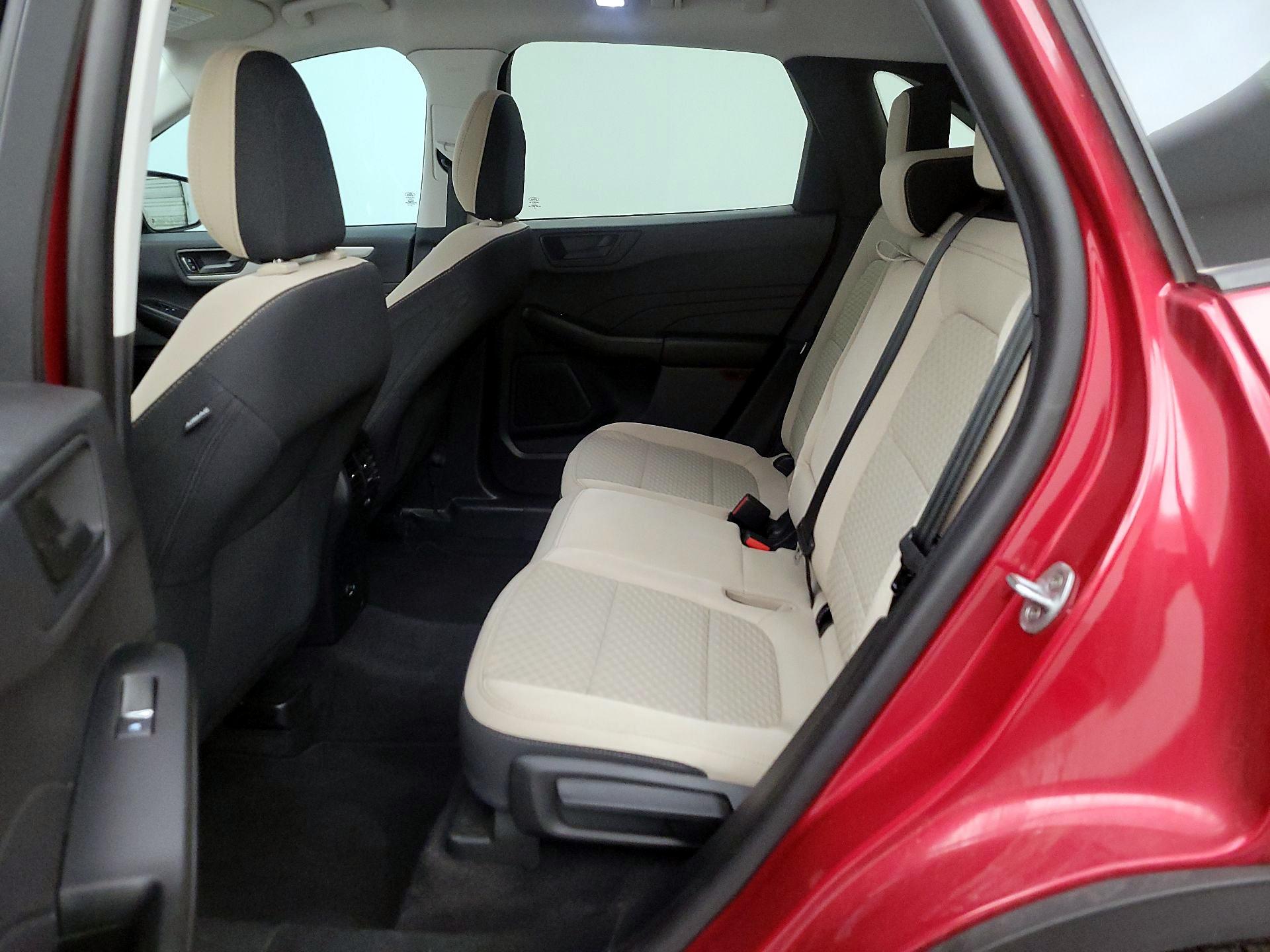 Thumbnail: 2022 Ford Escape - 19
