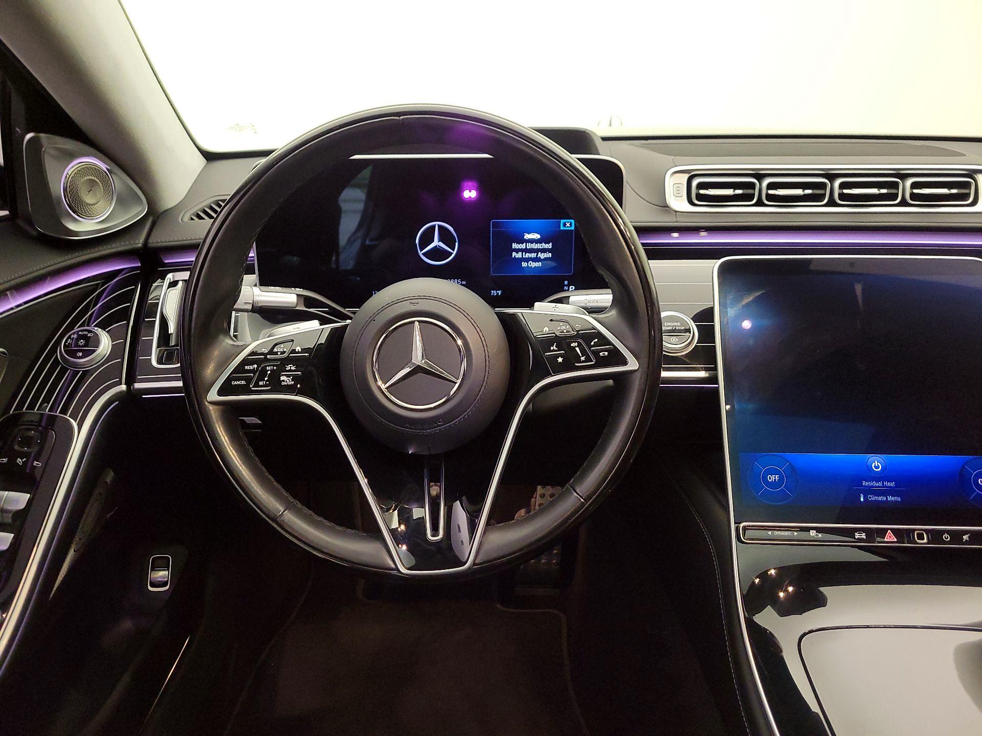 Thumbnail: 2023 Mercedes-Benz S-Class - 10