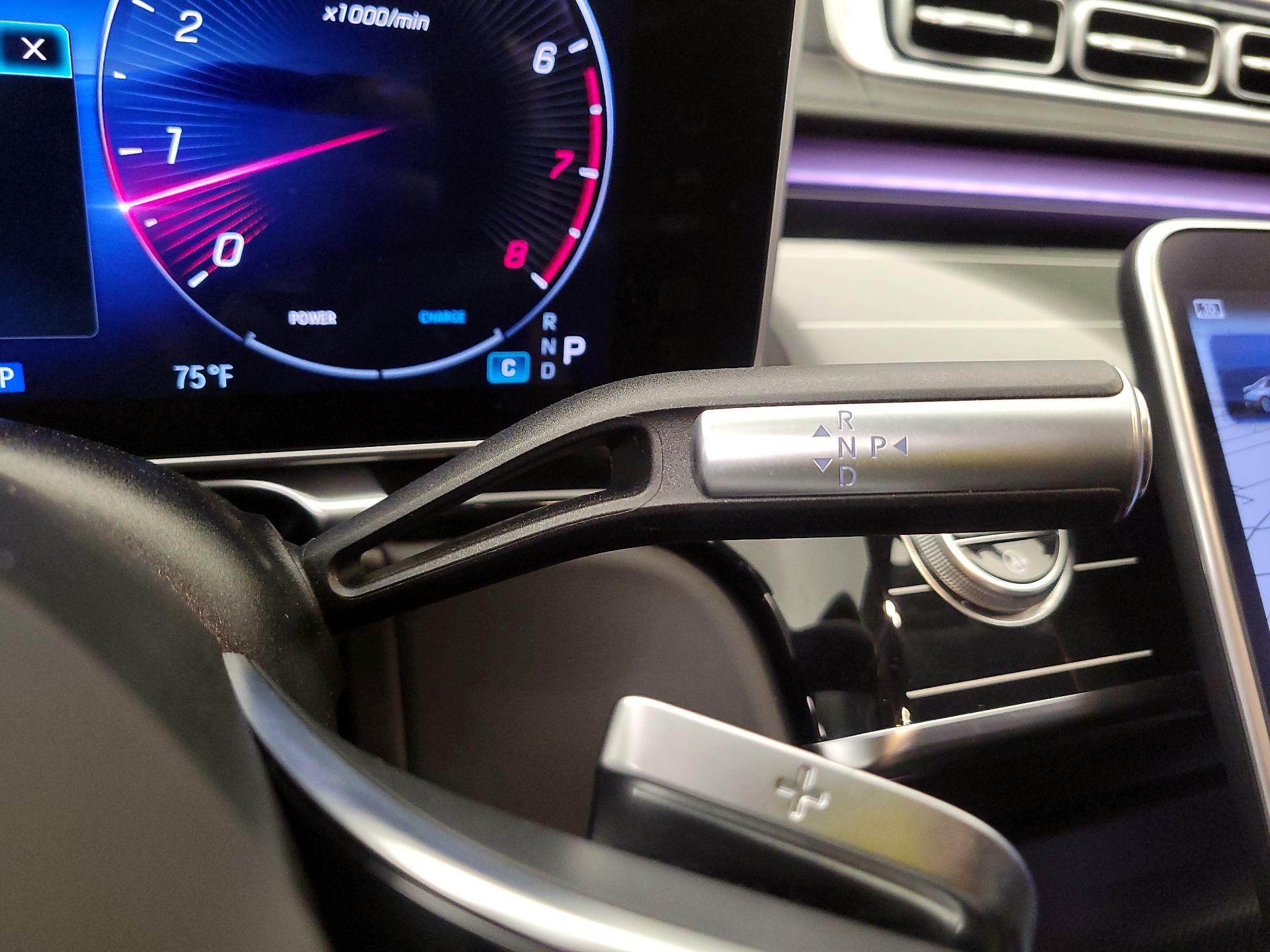 Thumbnail: 2023 Mercedes-Benz S-Class - 18