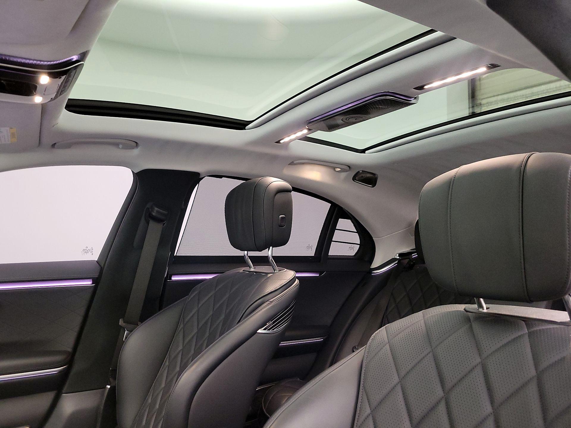 Thumbnail: 2023 Mercedes-Benz S-Class - 20