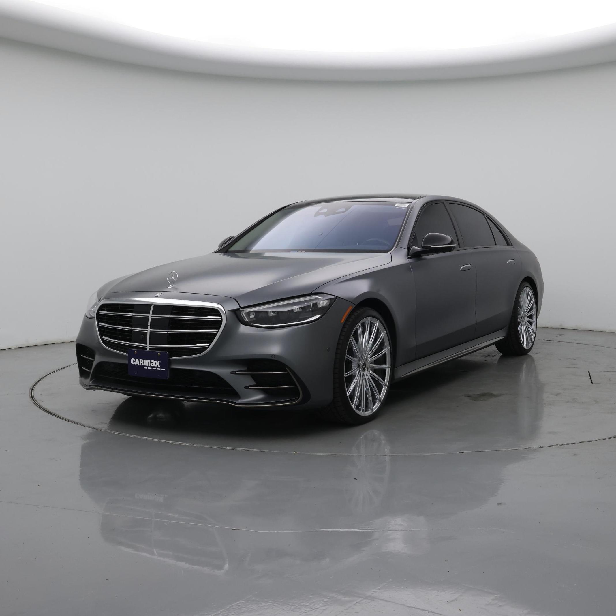 Thumbnail: 2023 Mercedes-Benz S-Class - 4