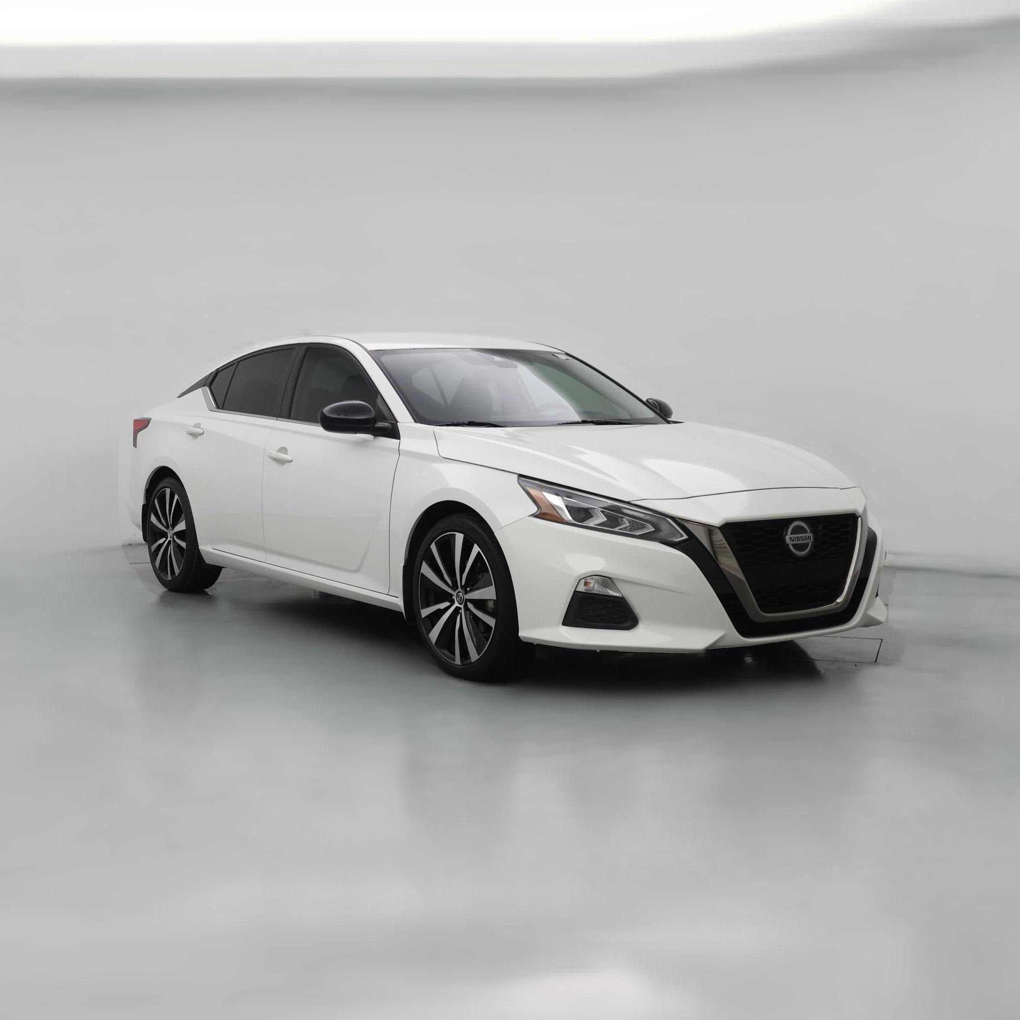 Thumbnail: 2022 Nissan Altima - 1