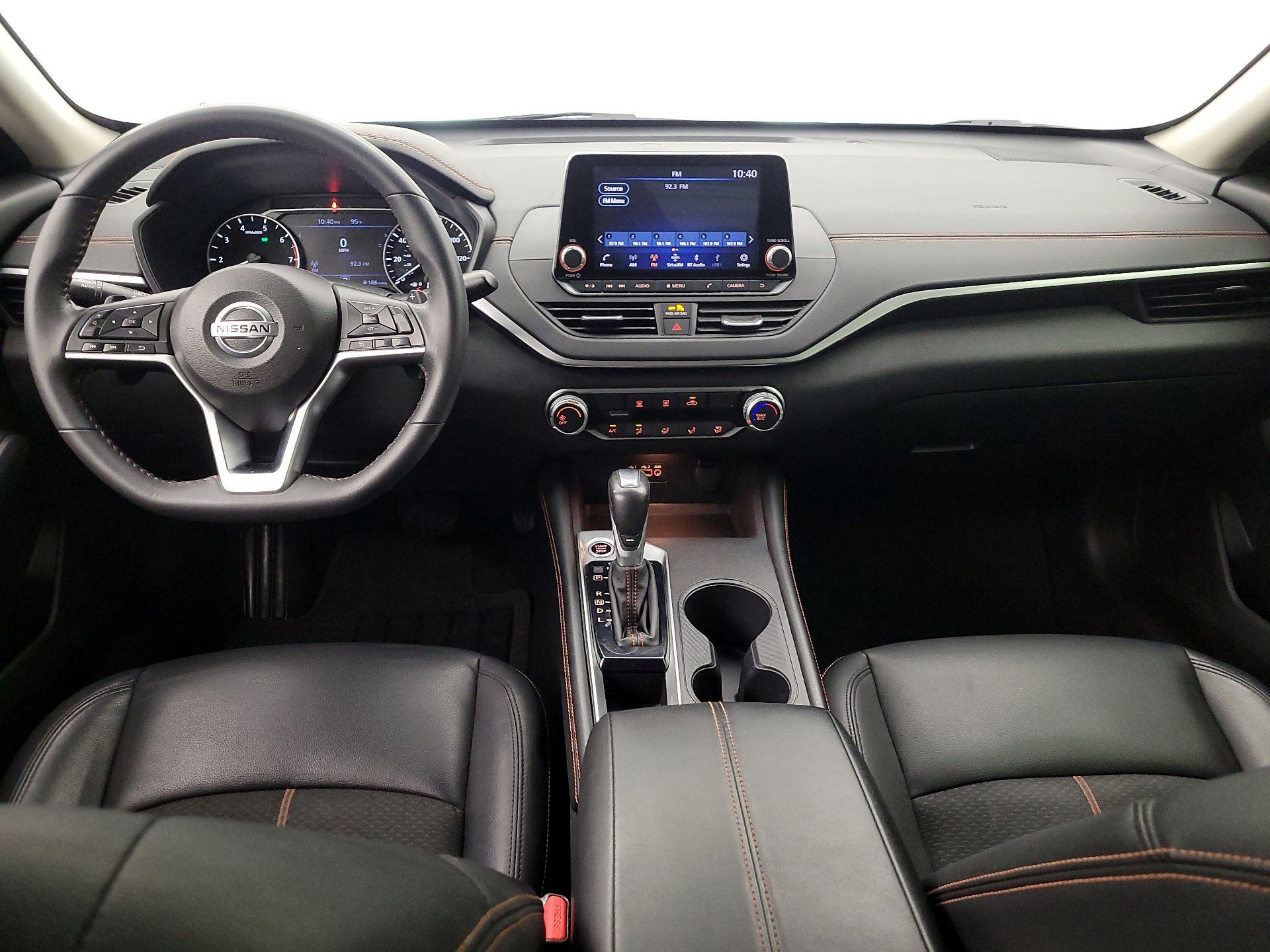 Thumbnail: 2022 Nissan Altima - 9
