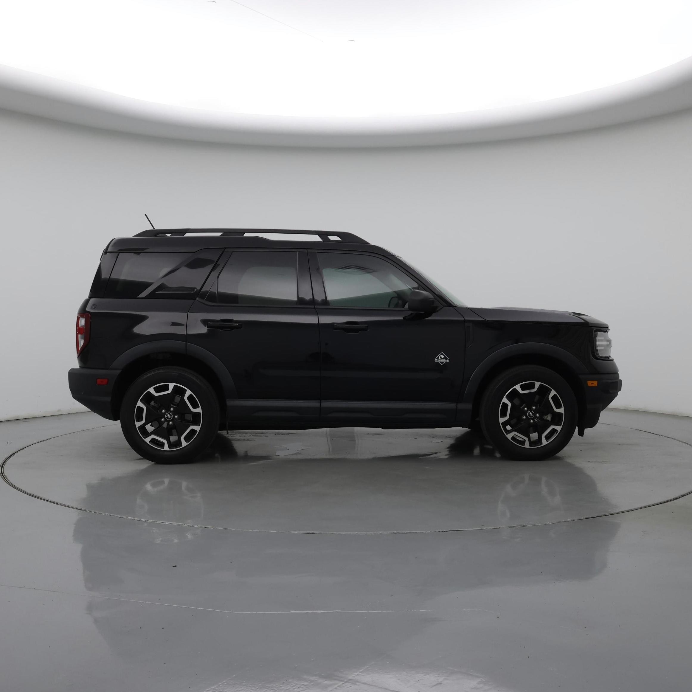 Thumbnail: 2023 Ford Bronco Sport - 7
