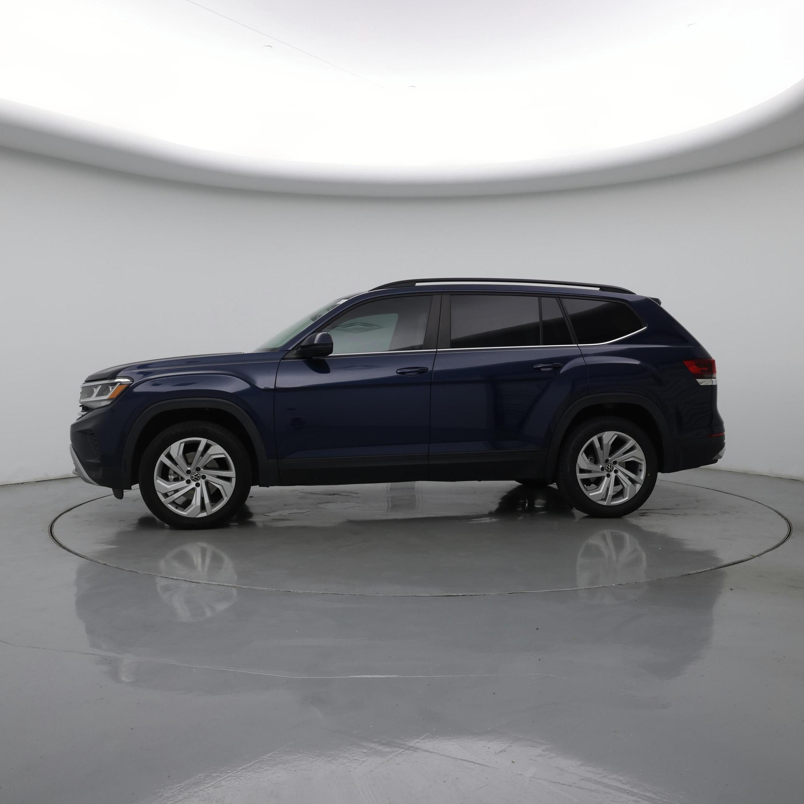 Thumbnail: 2021 Volkswagen Atlas - 3