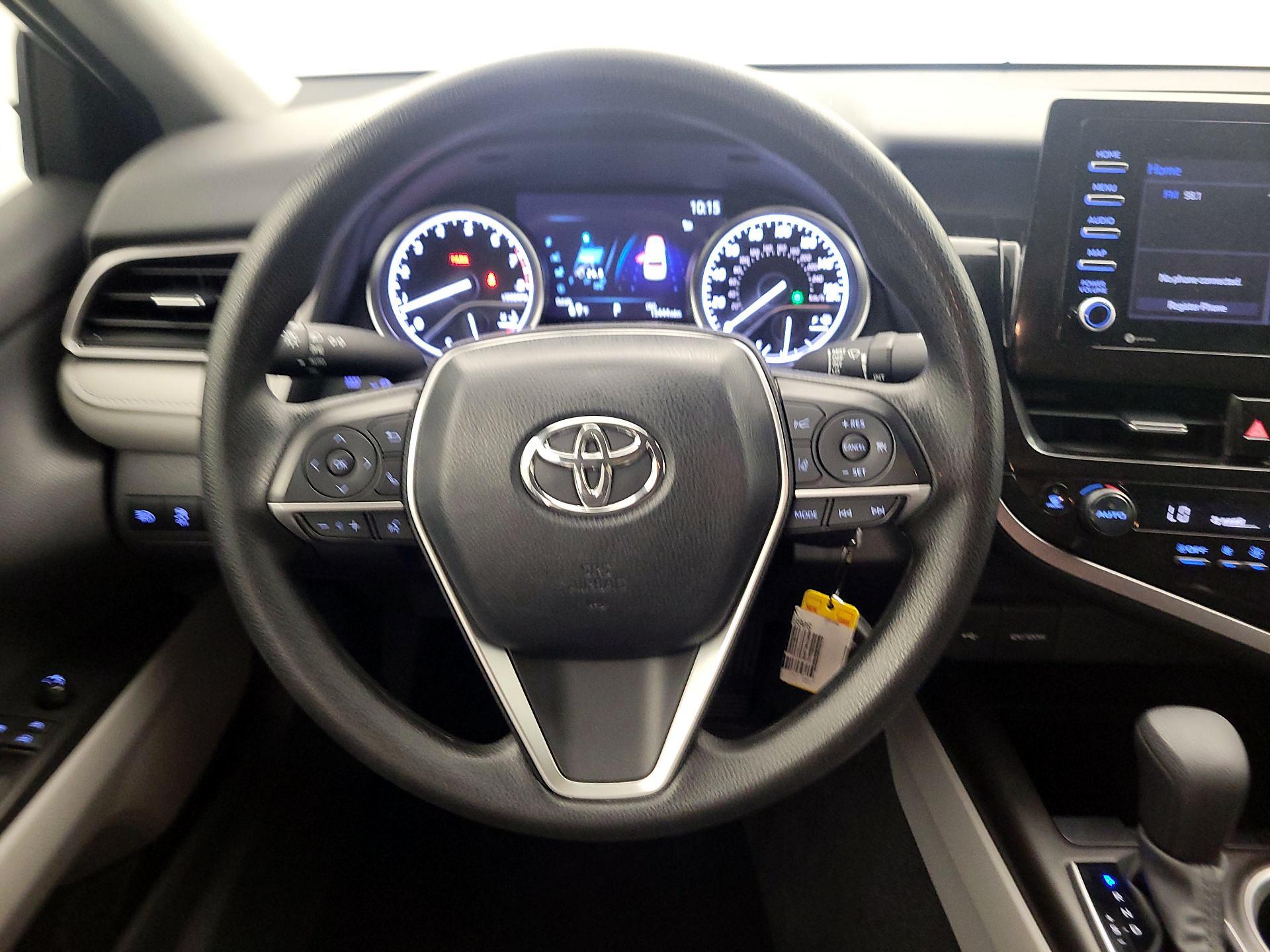 Thumbnail: 2024 Toyota Camry - 10