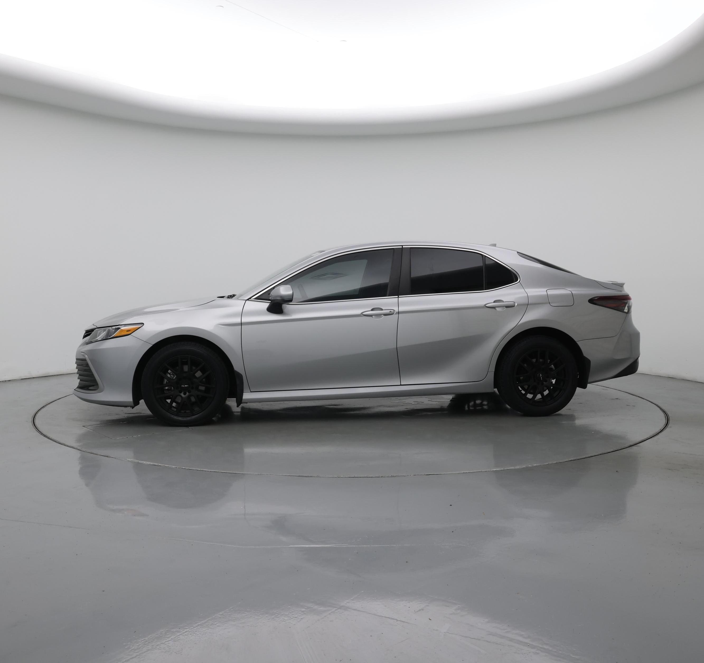 Thumbnail: 2024 Toyota Camry - 3