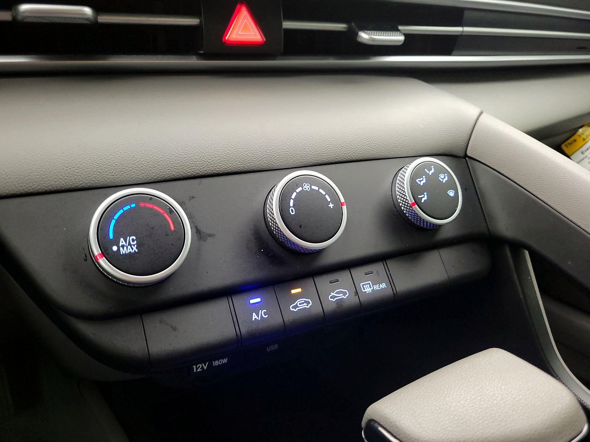 Thumbnail: 2025 Hyundai Elantra - 16