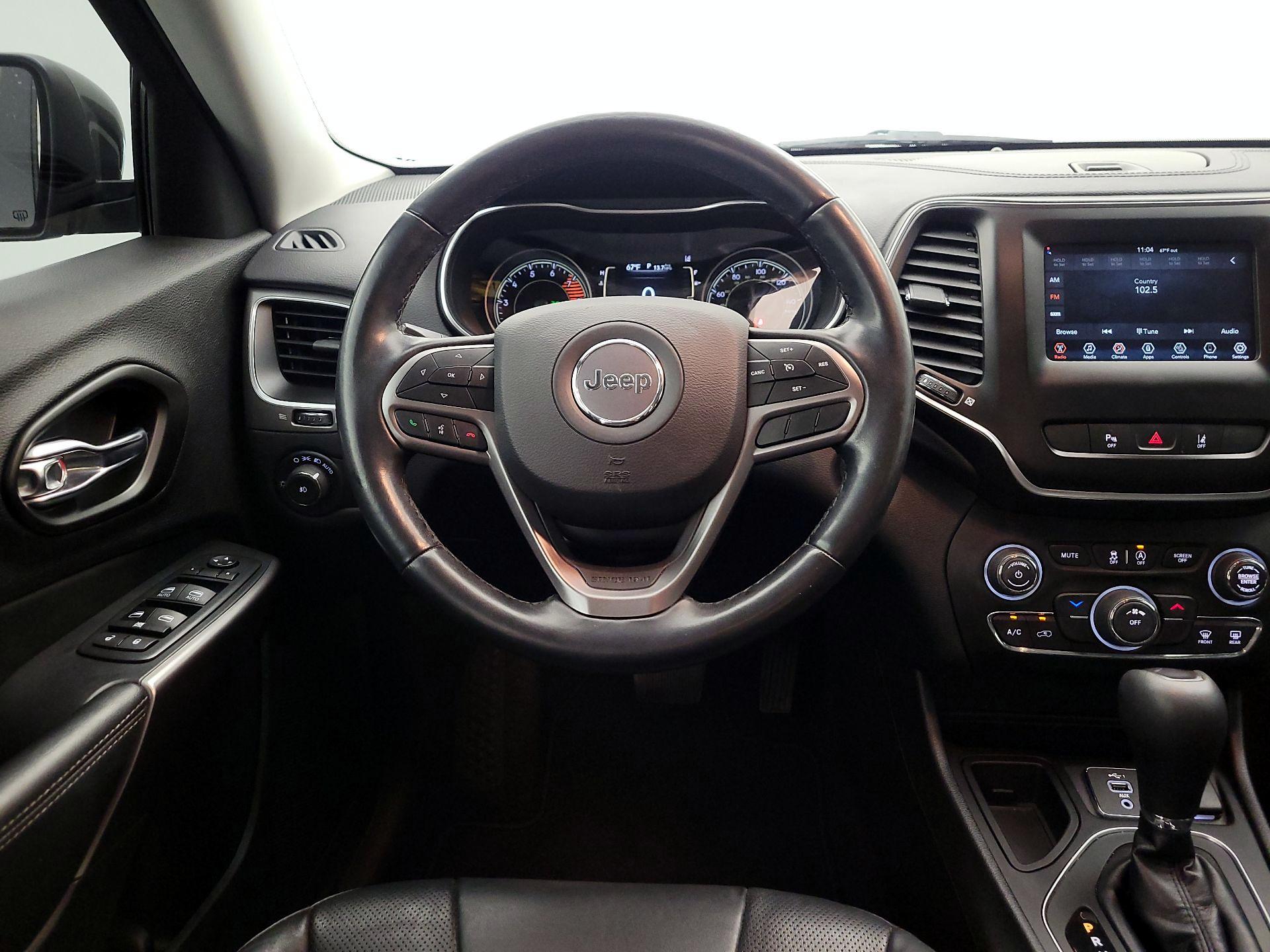 Thumbnail: 2021 Jeep Cherokee - 10