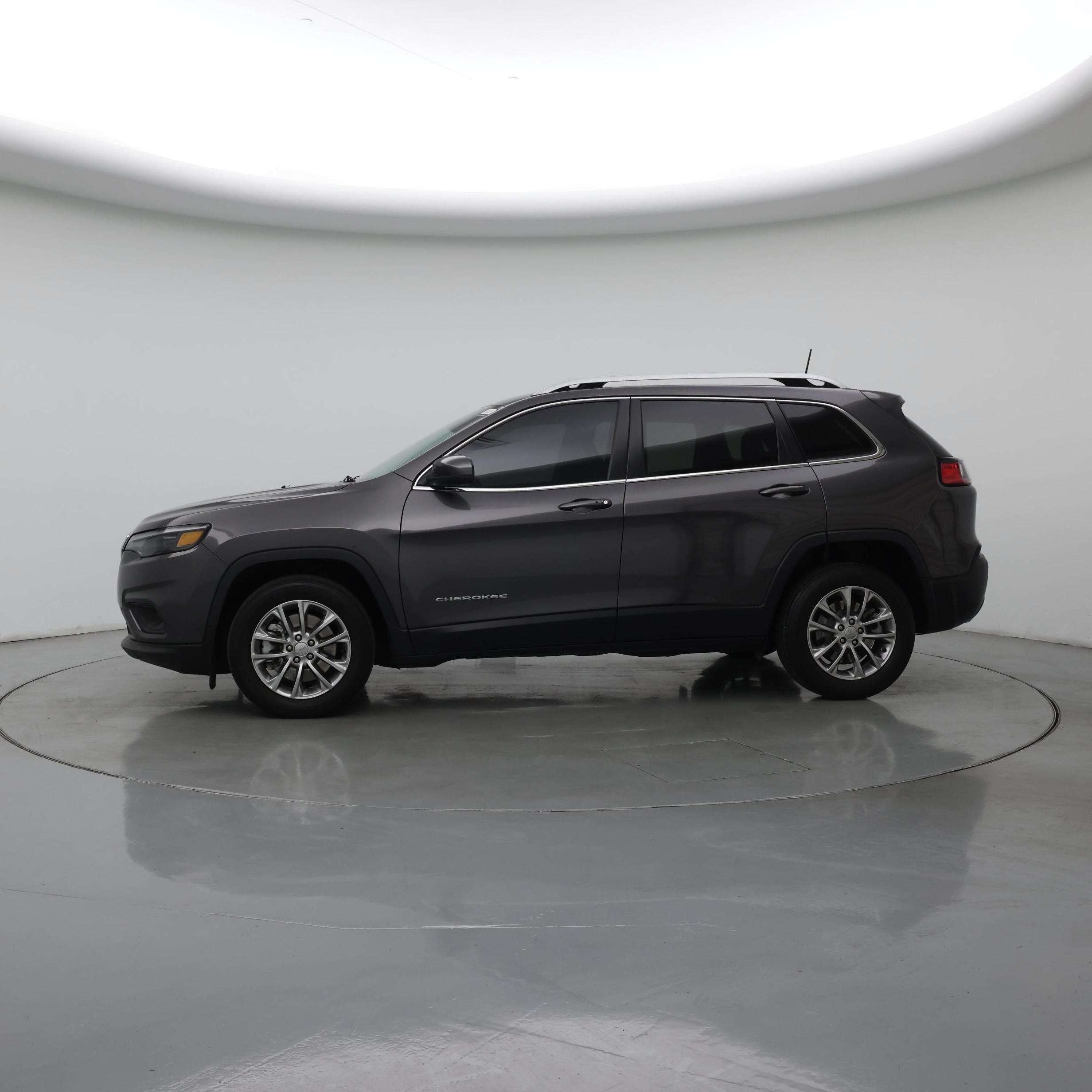 Thumbnail: 2021 Jeep Cherokee - 3