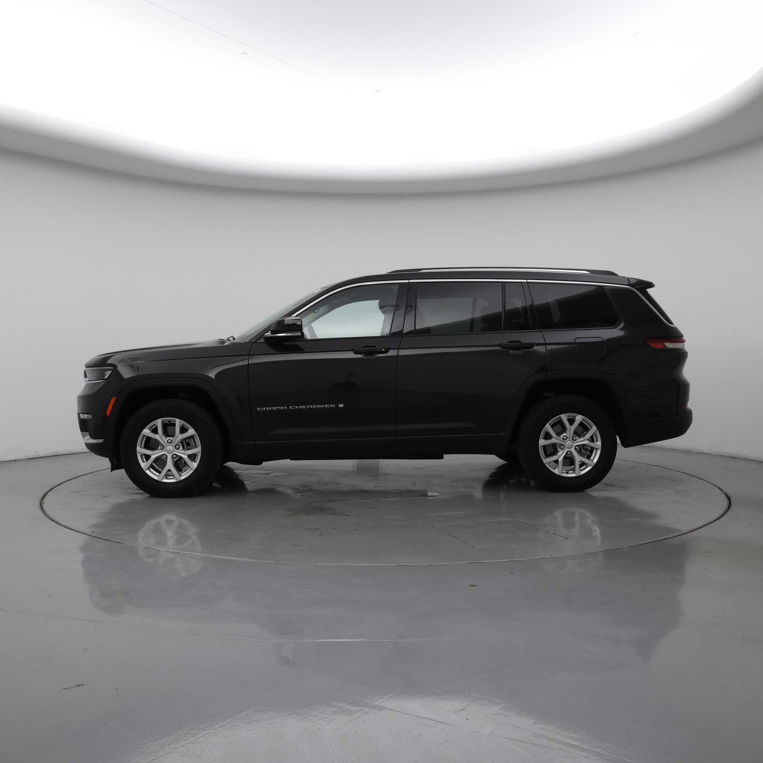 Thumbnail: 2023 Jeep Grand Cherokee L - 3