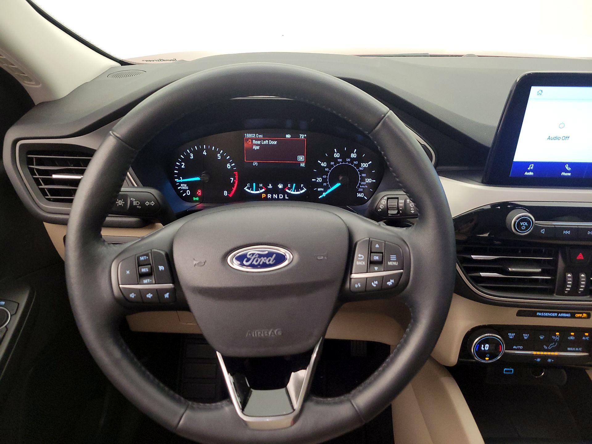 Thumbnail: 2021 Ford Escape - 10