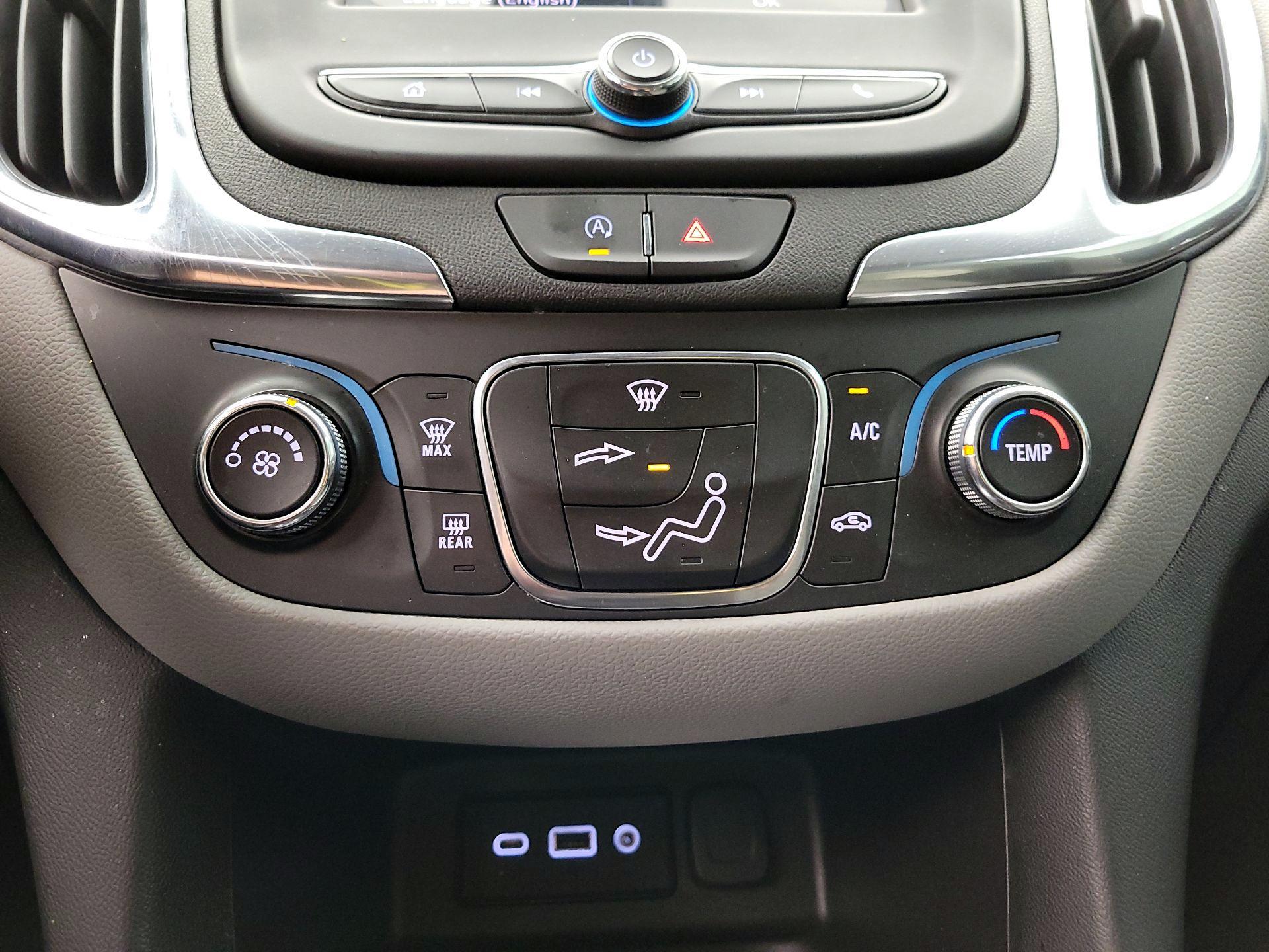 Thumbnail: 2024 Chevrolet Equinox - 16